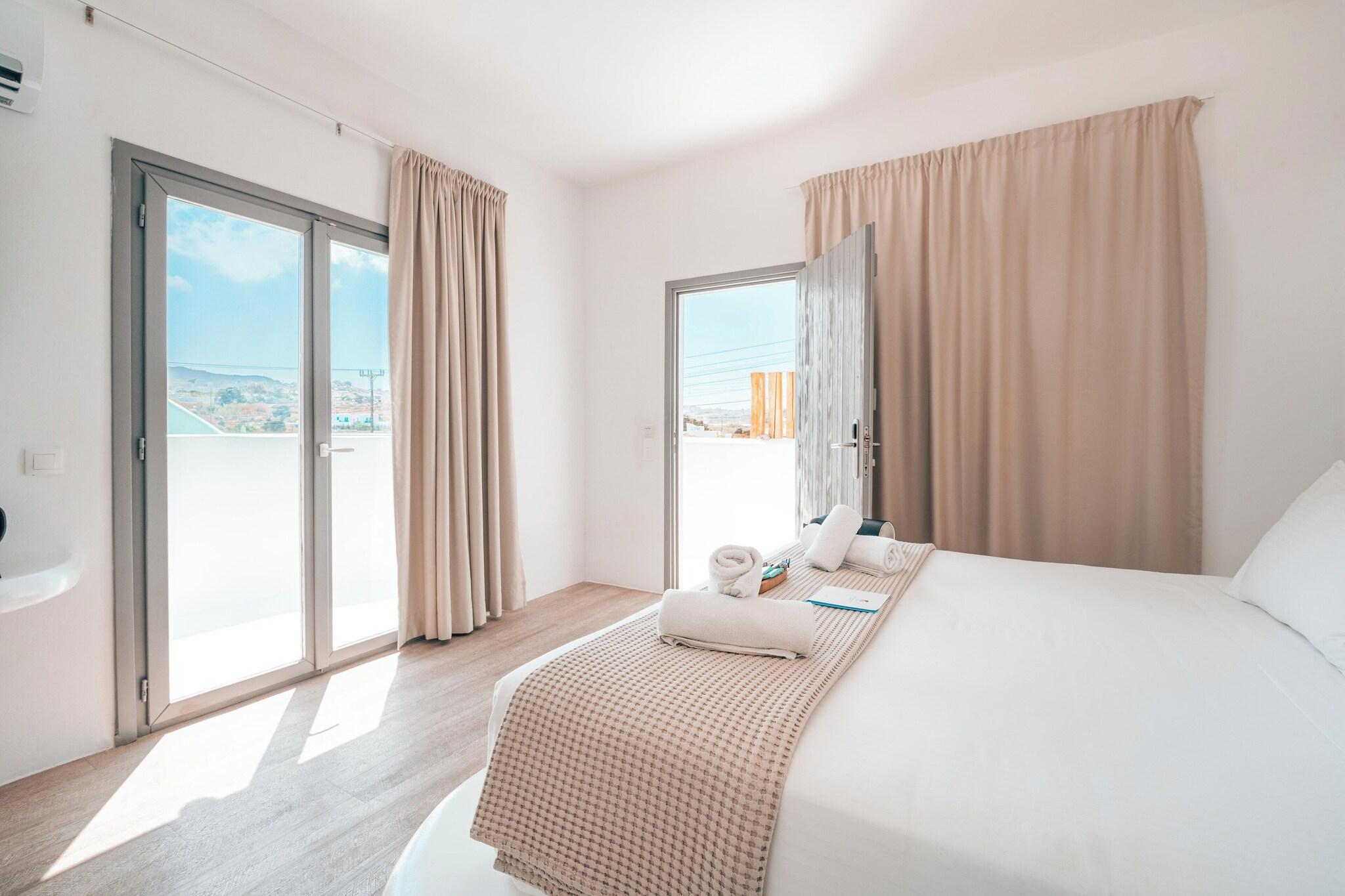 Double Deluxe with Private Pool