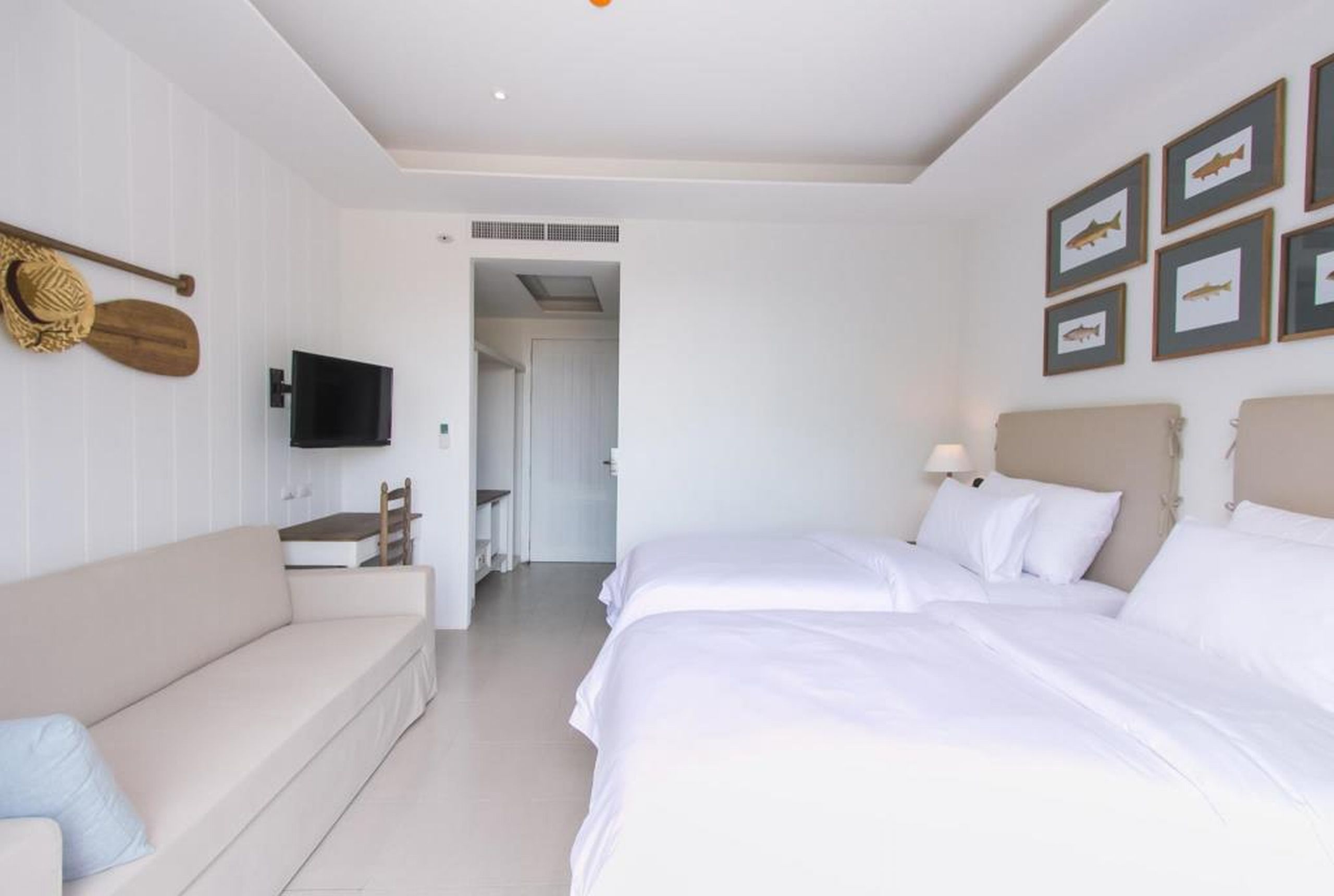 Double or Twin Deluxe