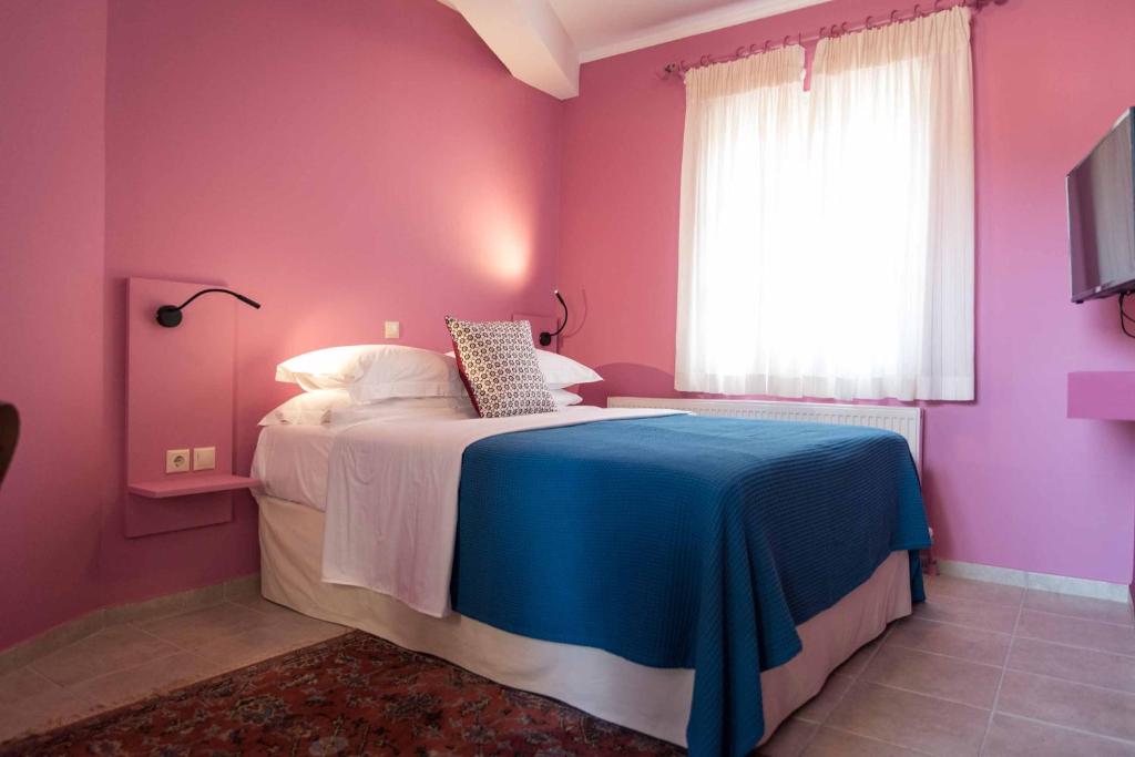 Double or Twin Superior