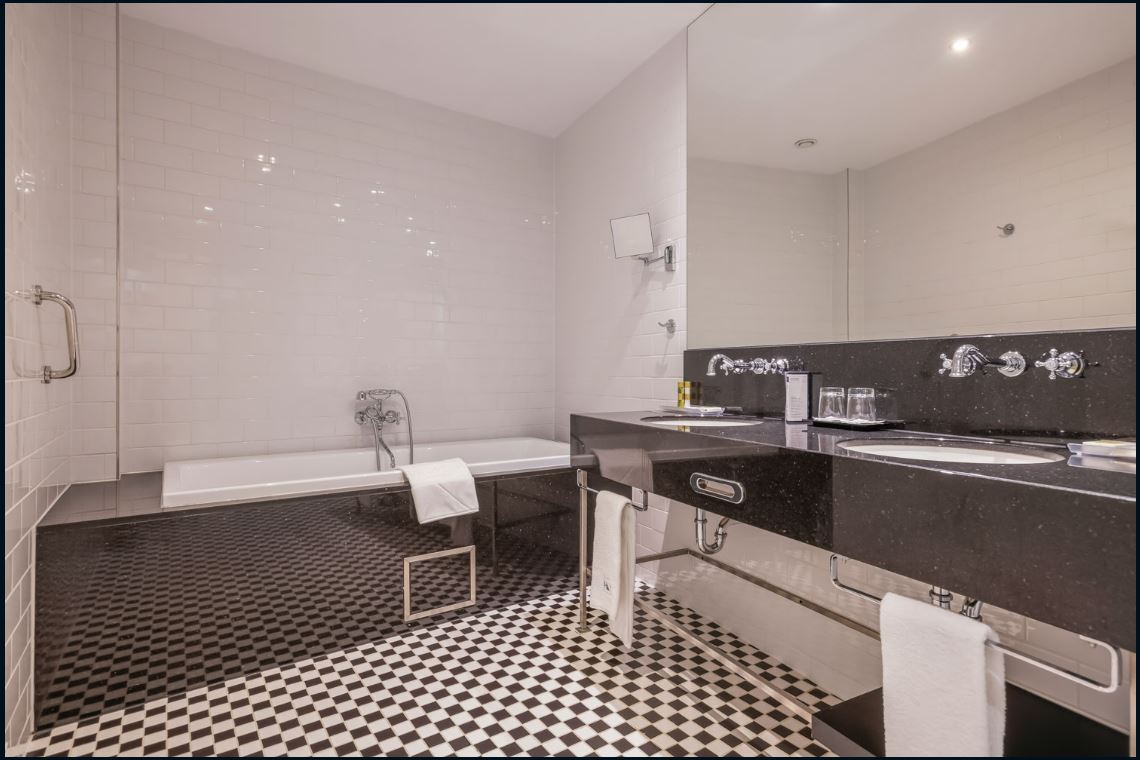 Double or Twin Superior