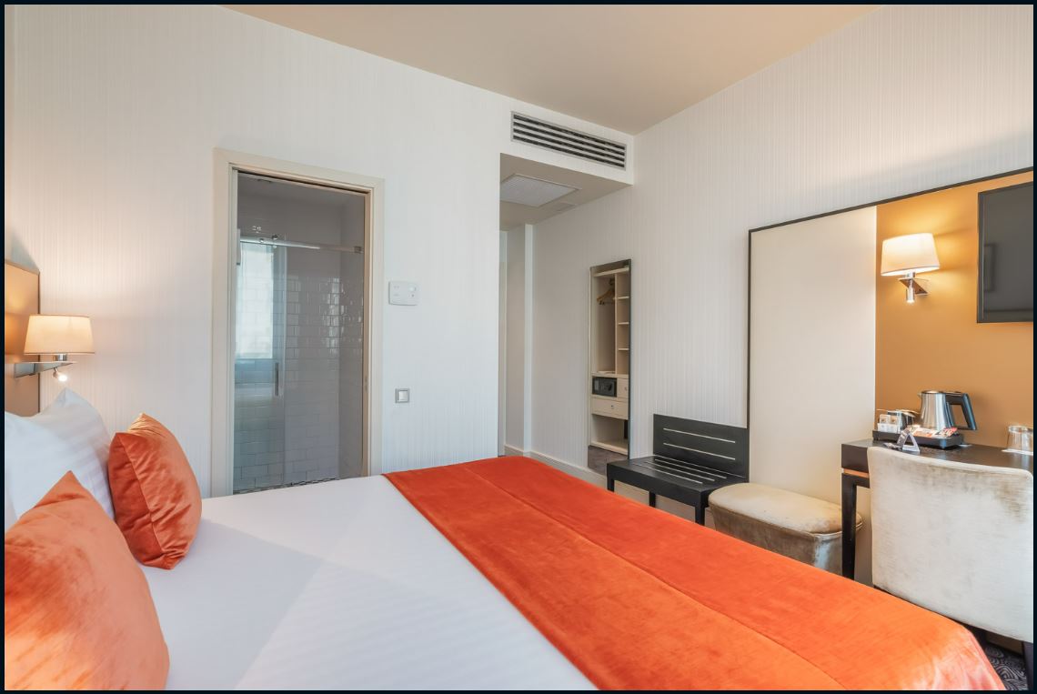 Double or Twin Standard