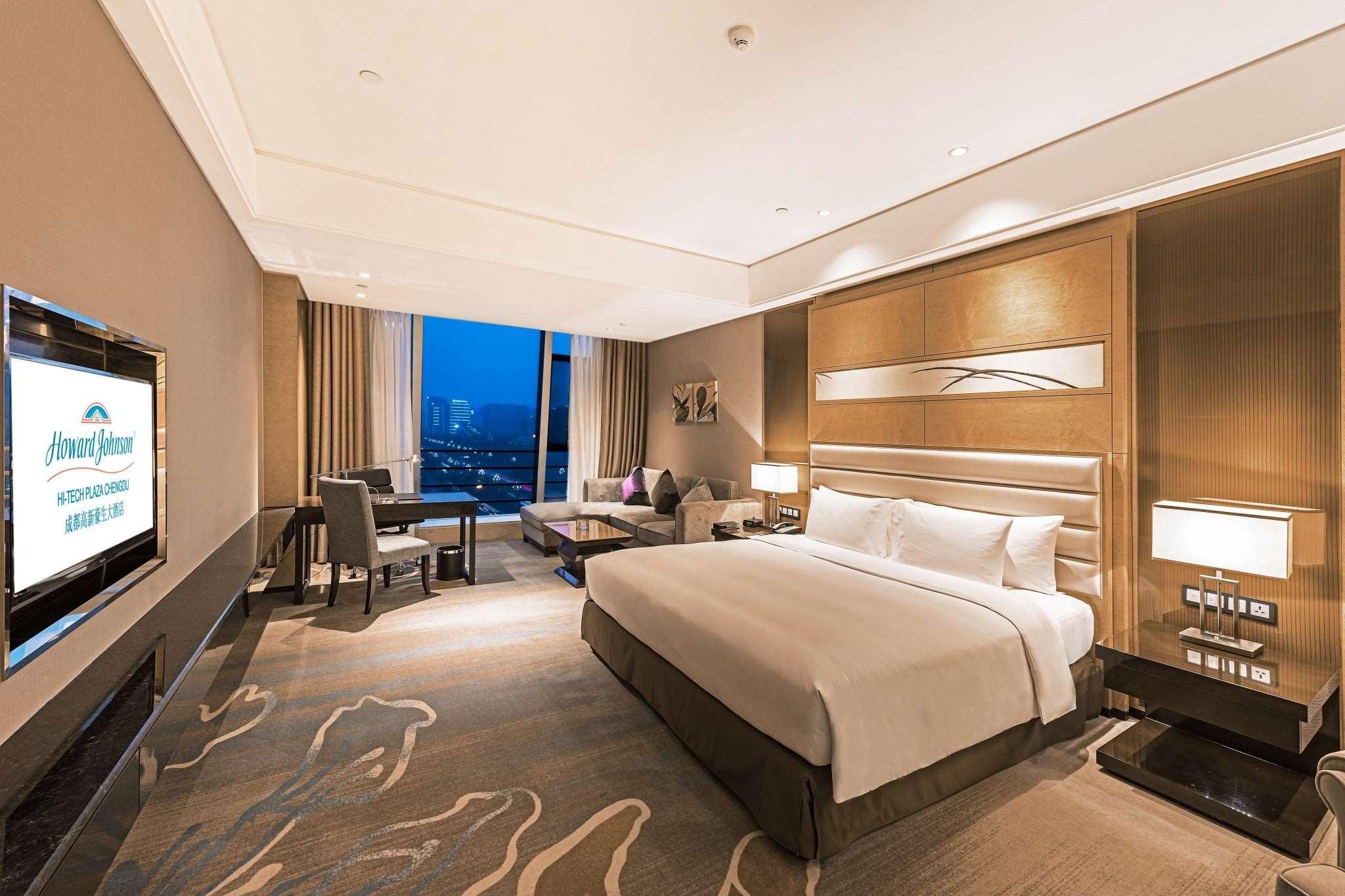 Double King Size Bed