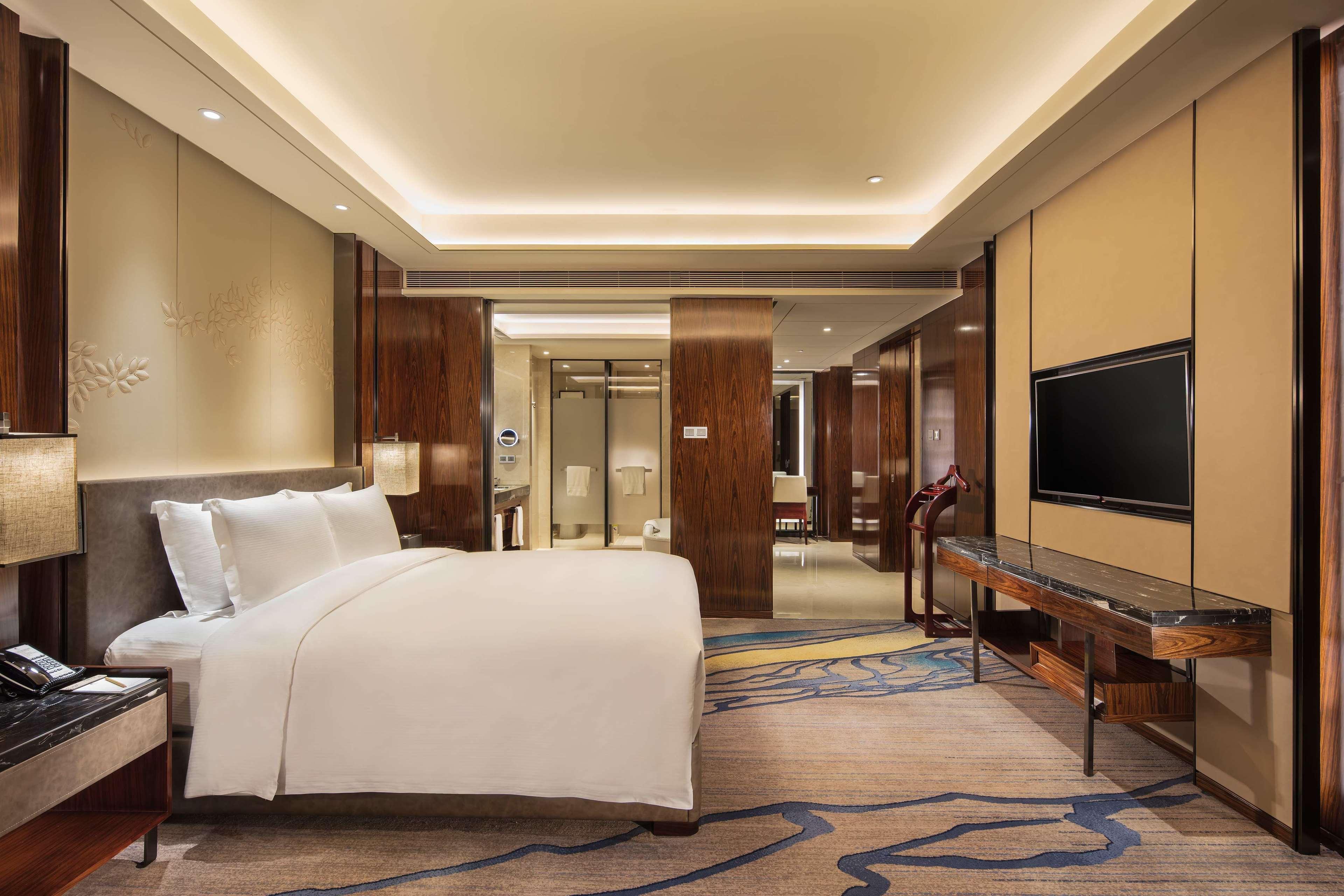 Suite Deluxe Lake View