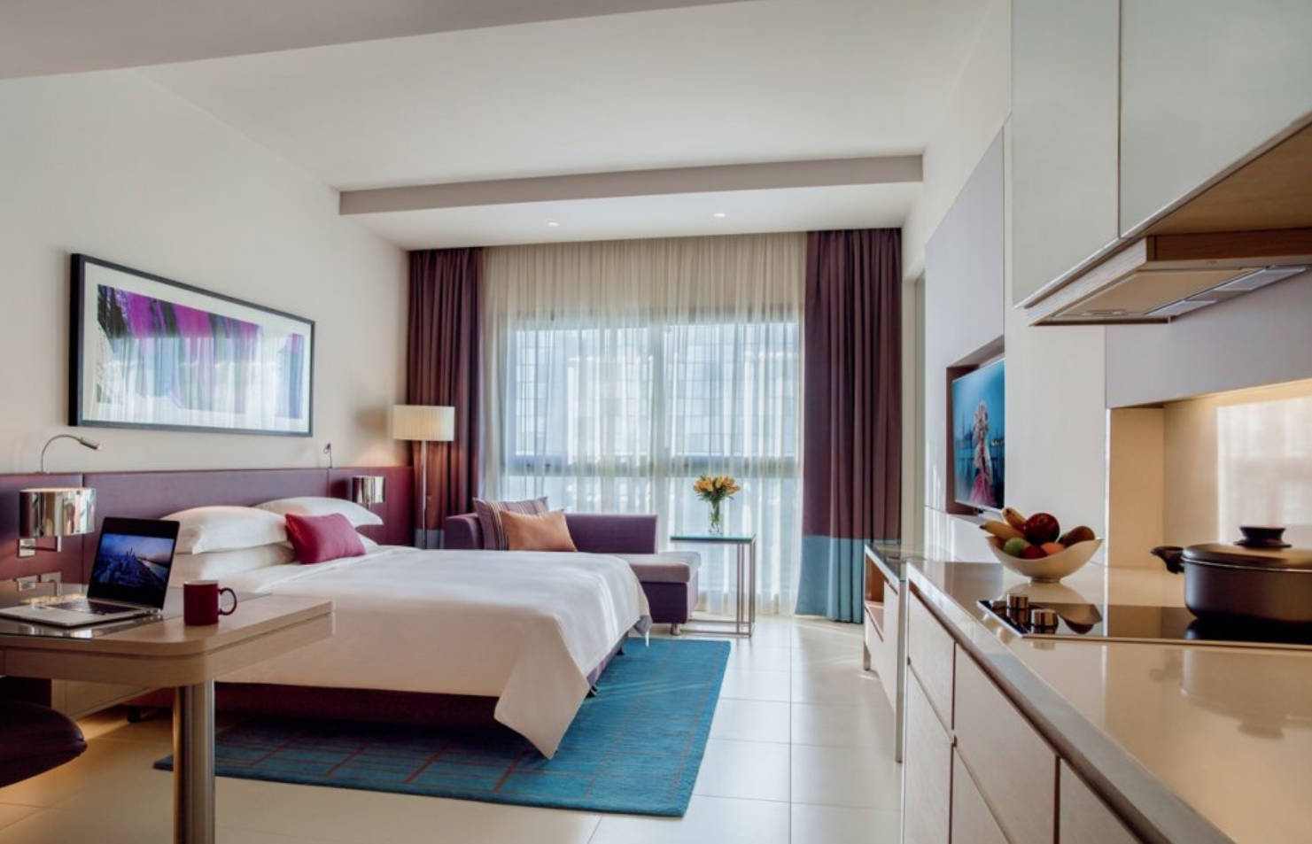 Studio King Size Bed