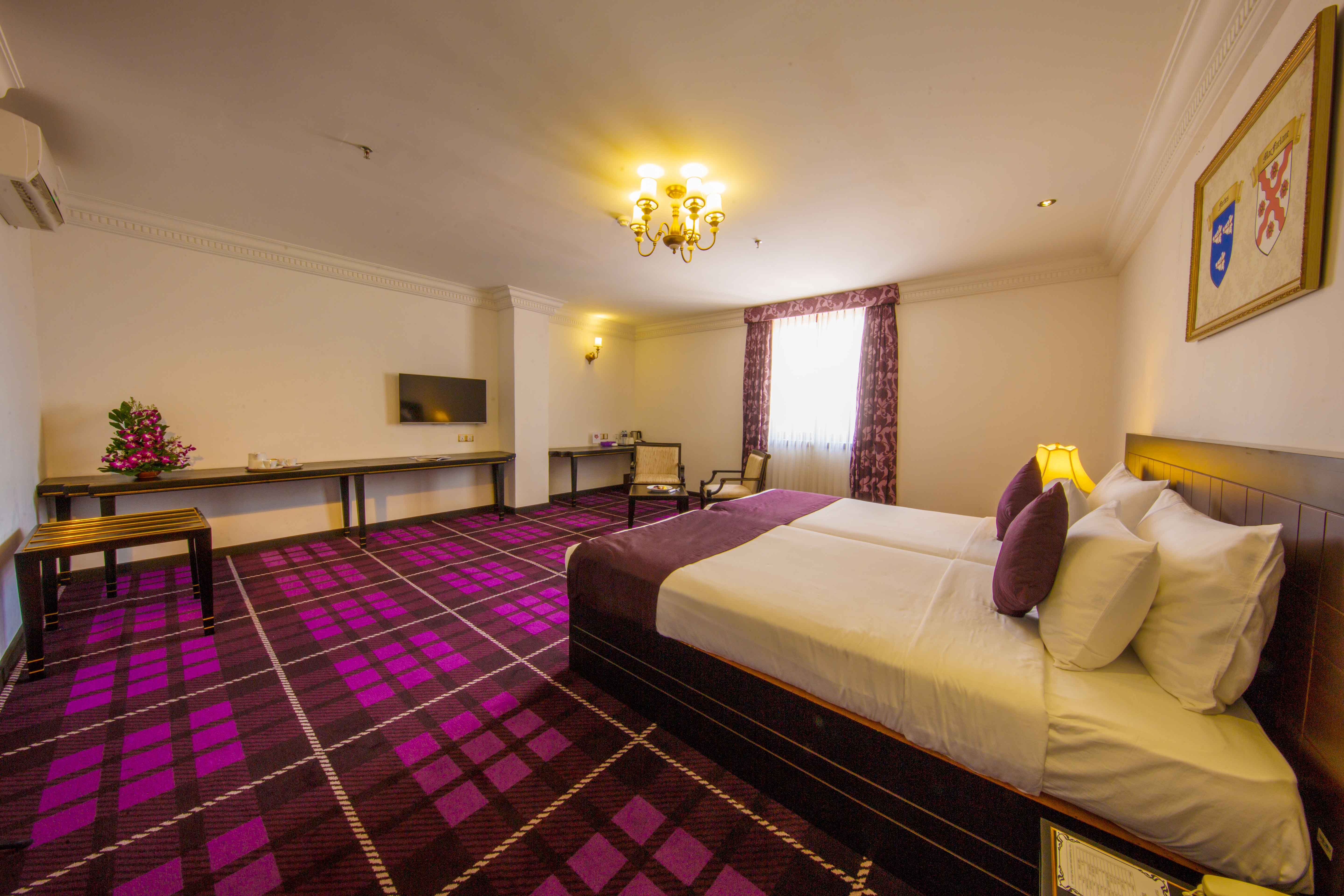 Triple Deluxe Premium