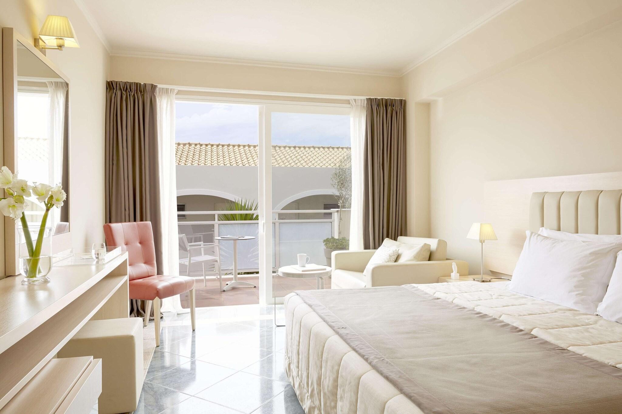 Double Superior Queen Bed