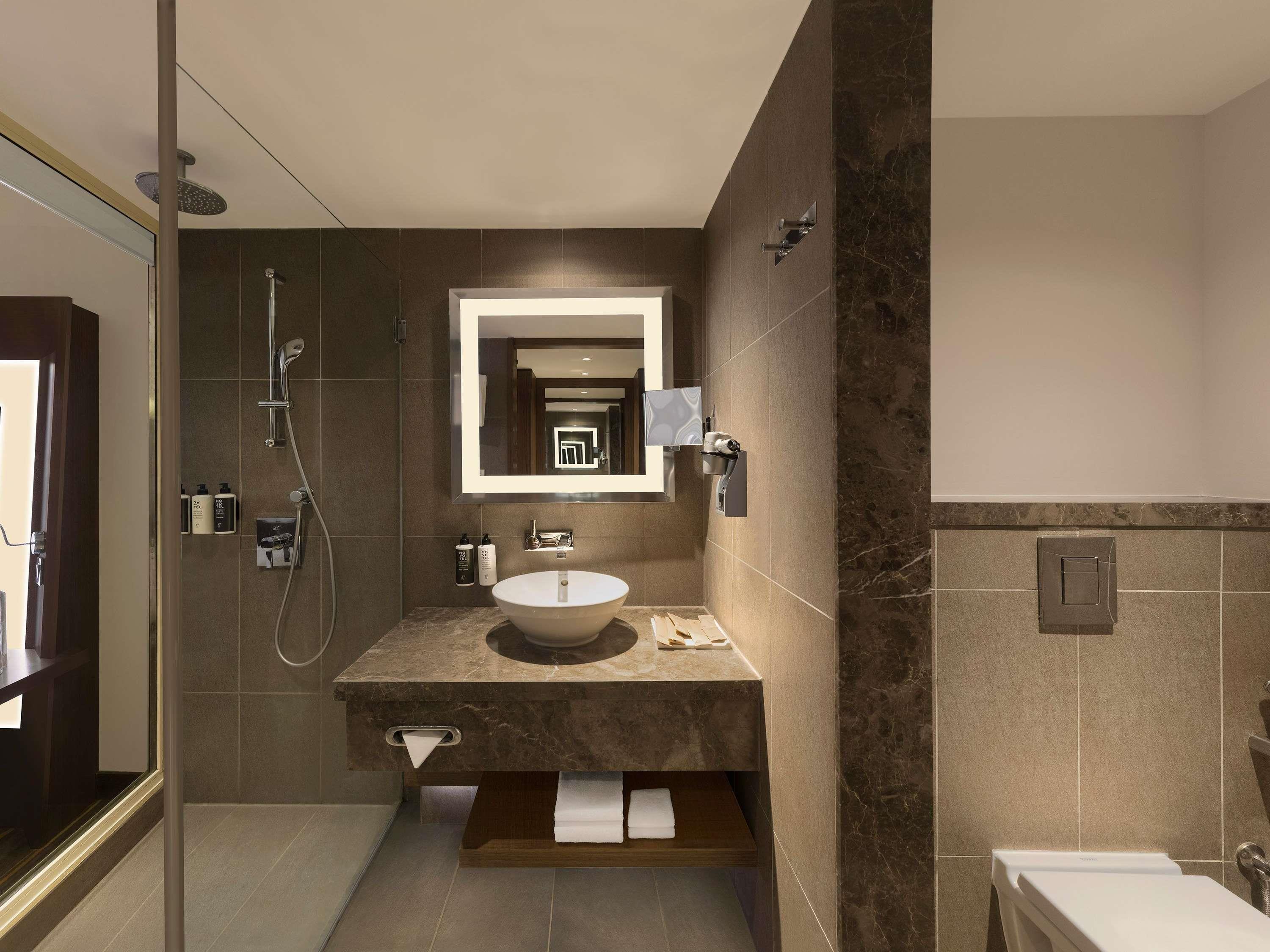 Double Premier with Views