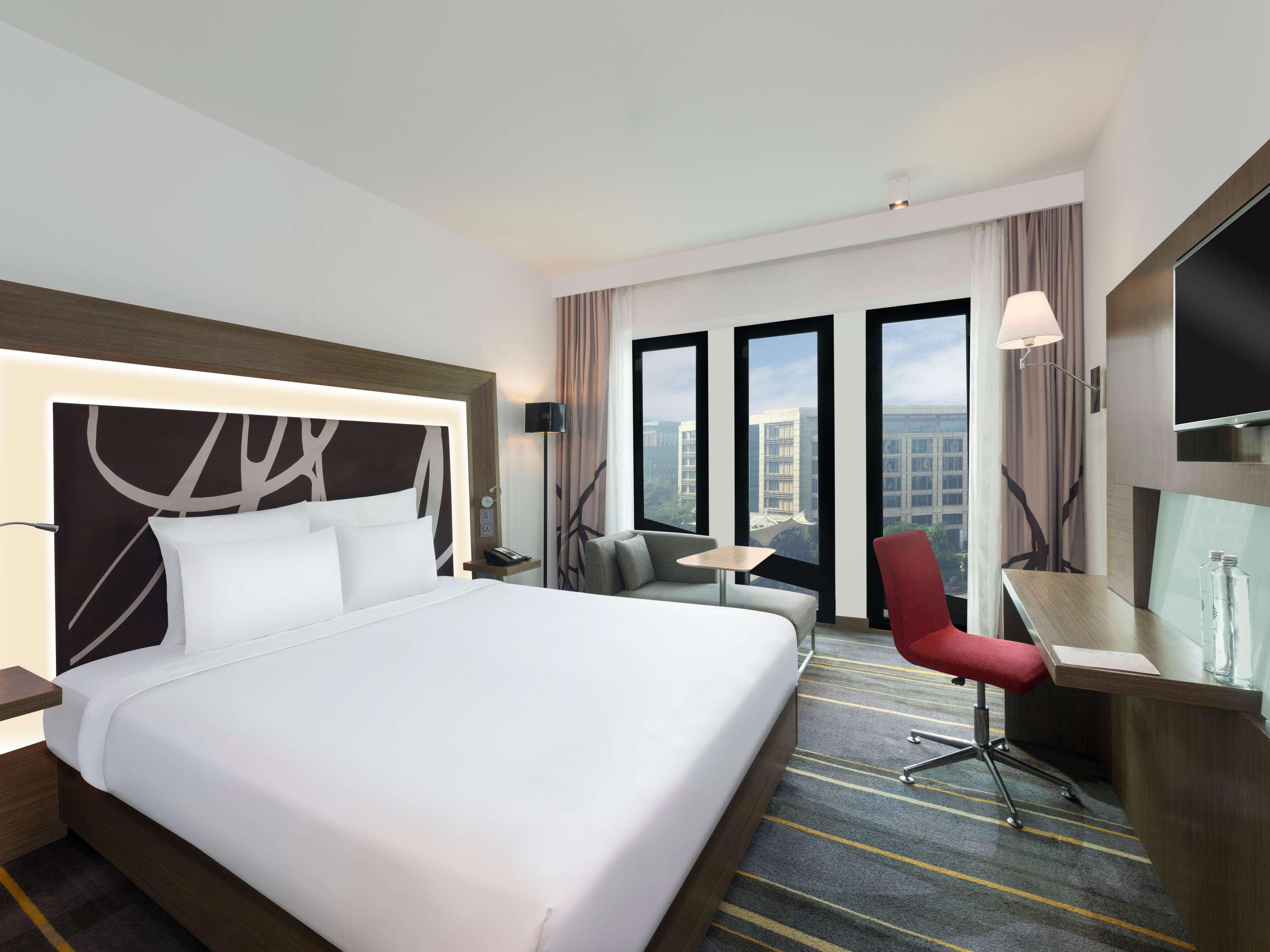 Double Superior King Bed