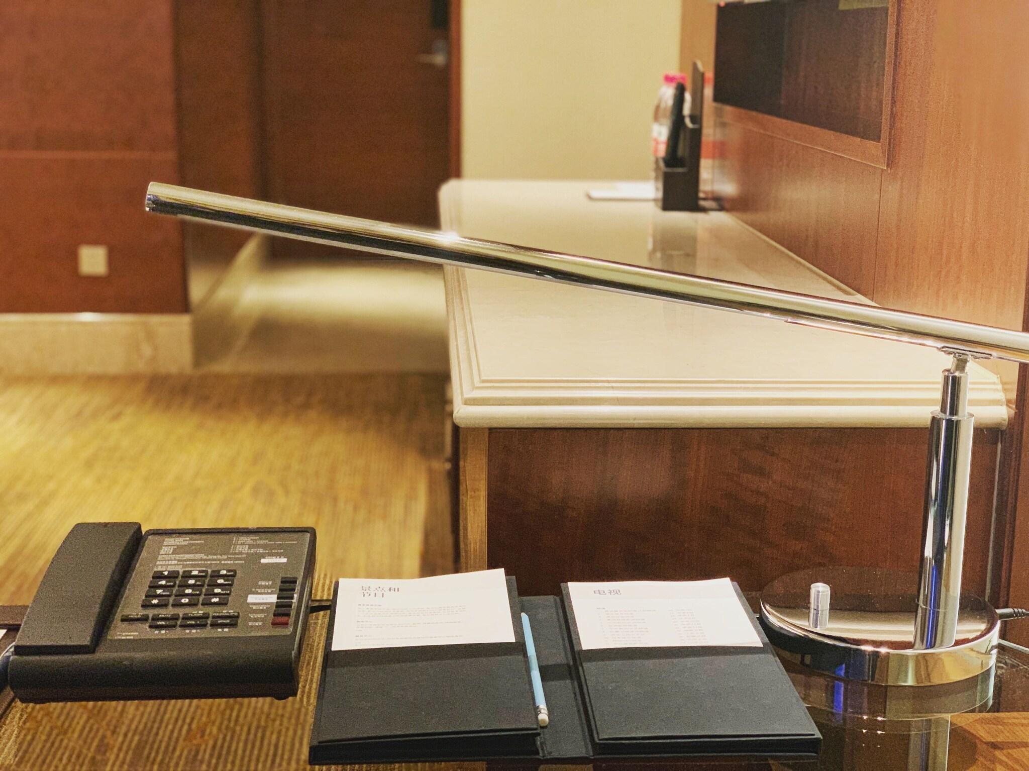 Quadruple Club City View