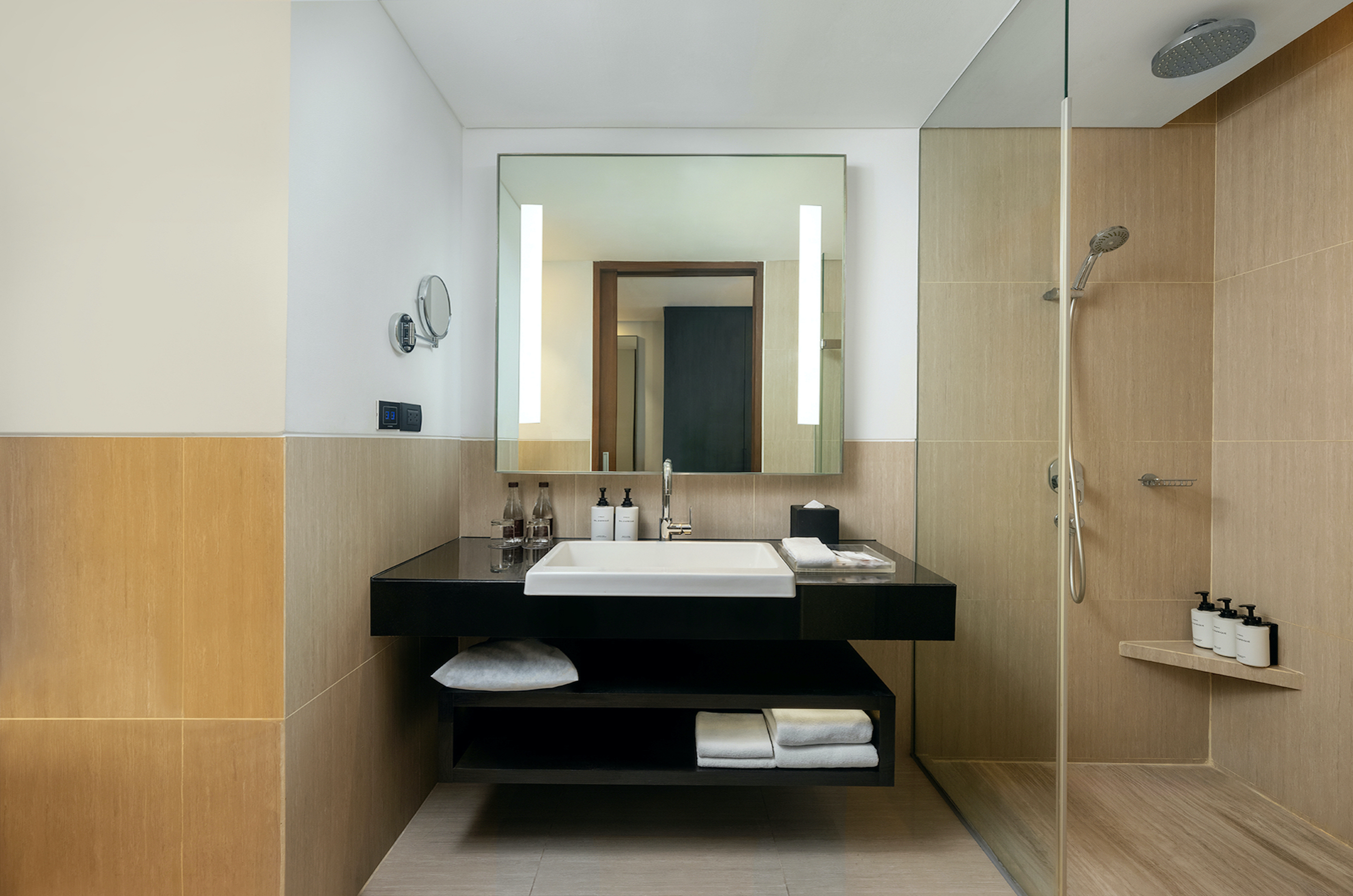 Double or Twin Executive