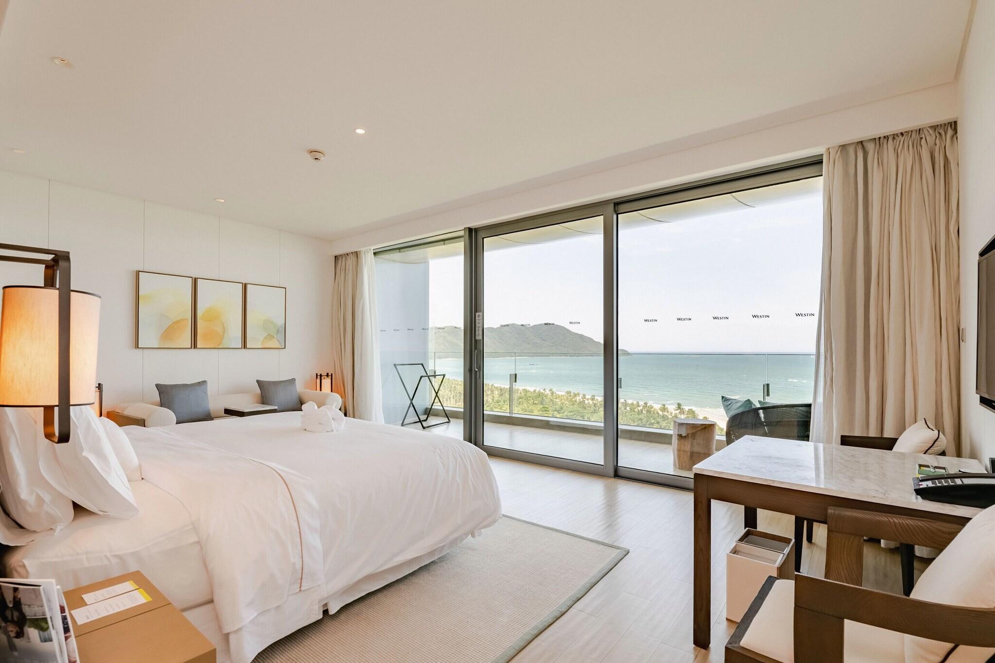 Double Ocean View King Bed