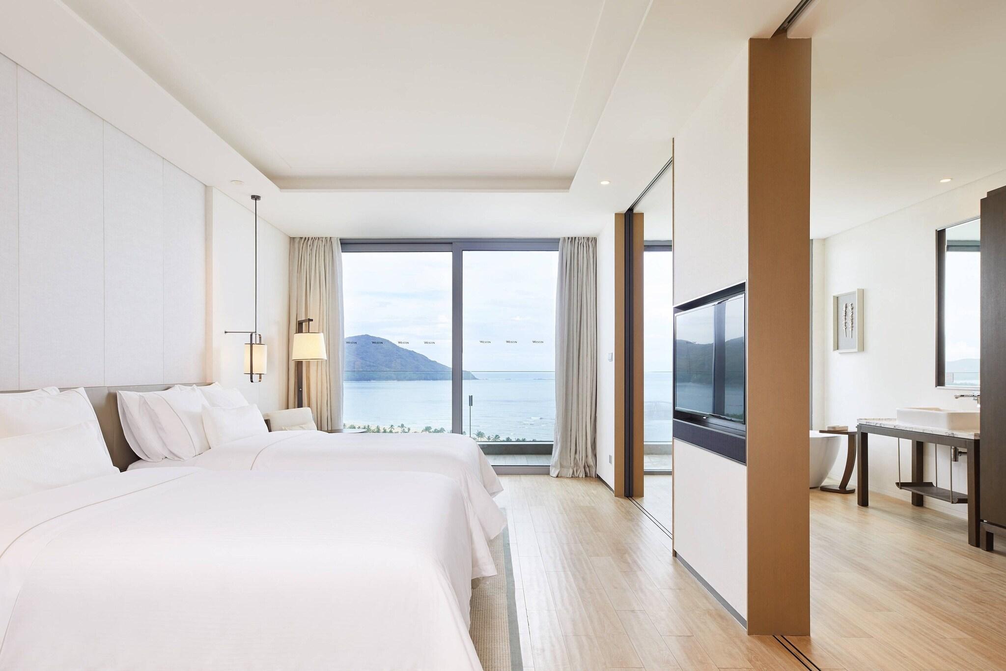 Double Ocean View King Bed