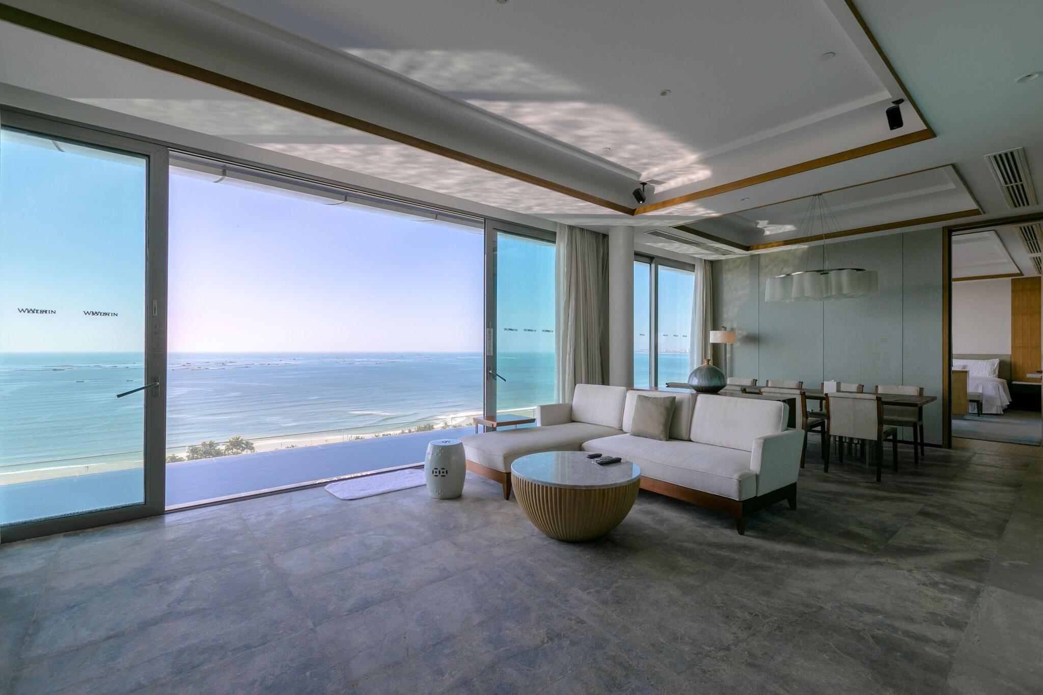 Suite Ocean View King Bed