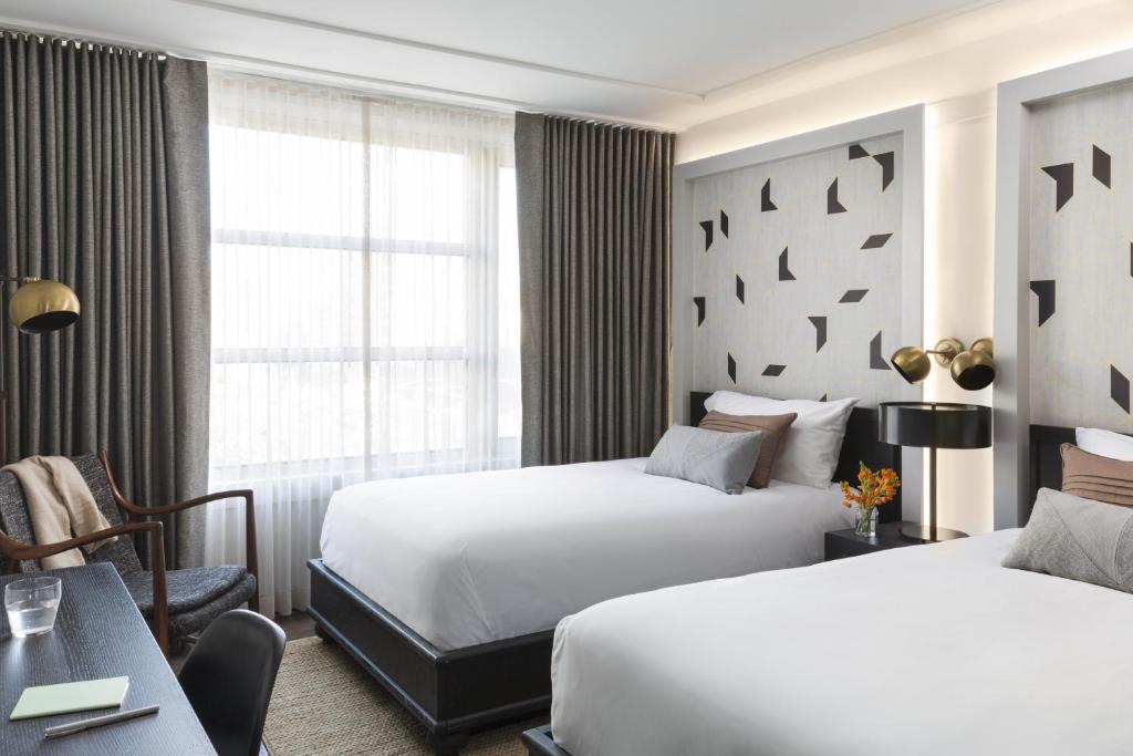 Room Classic Two Double Beds