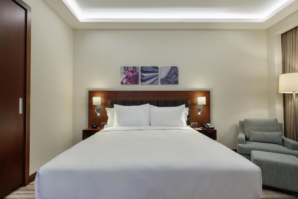 Double Queen Size Bed