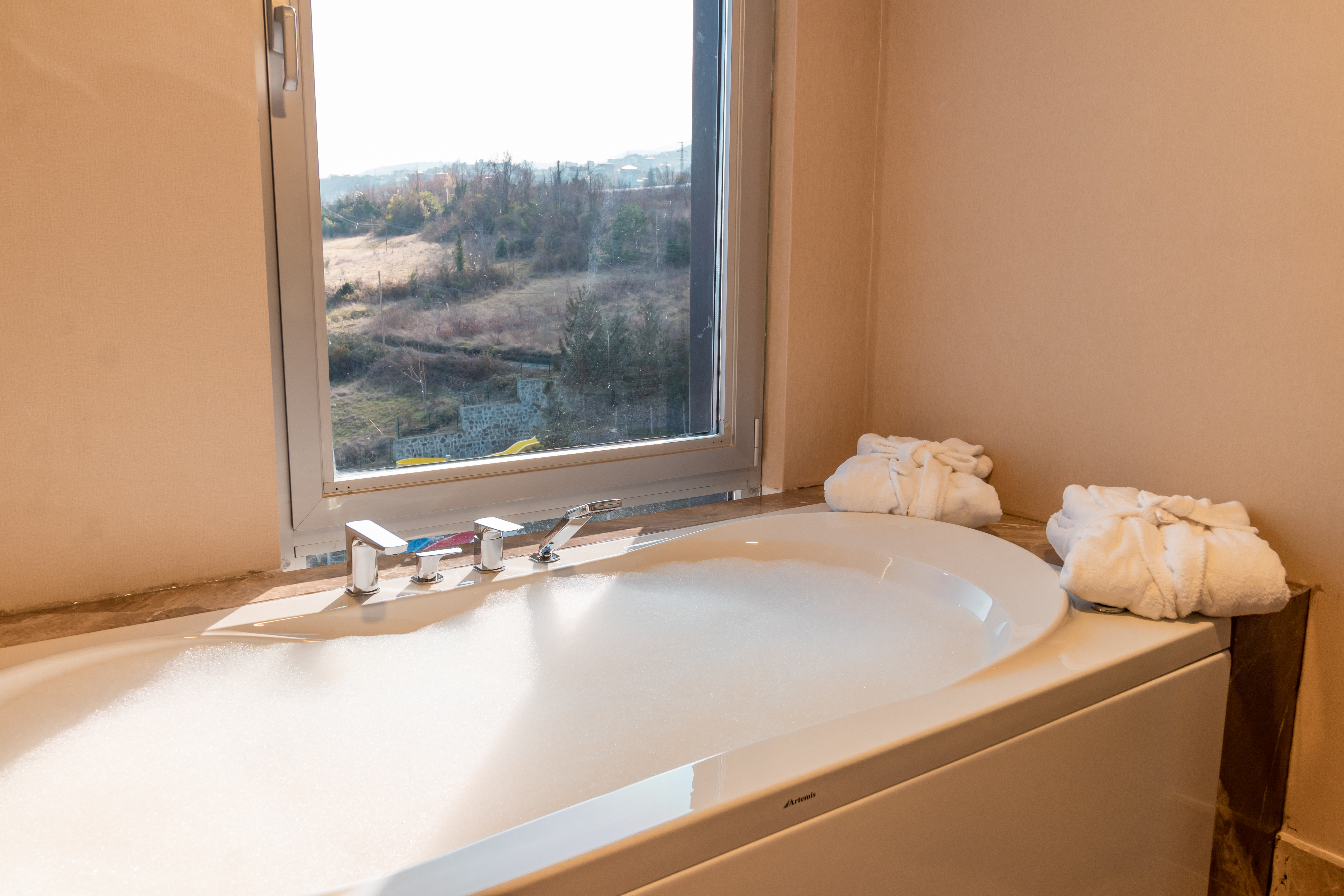 Family Room Side Sea View