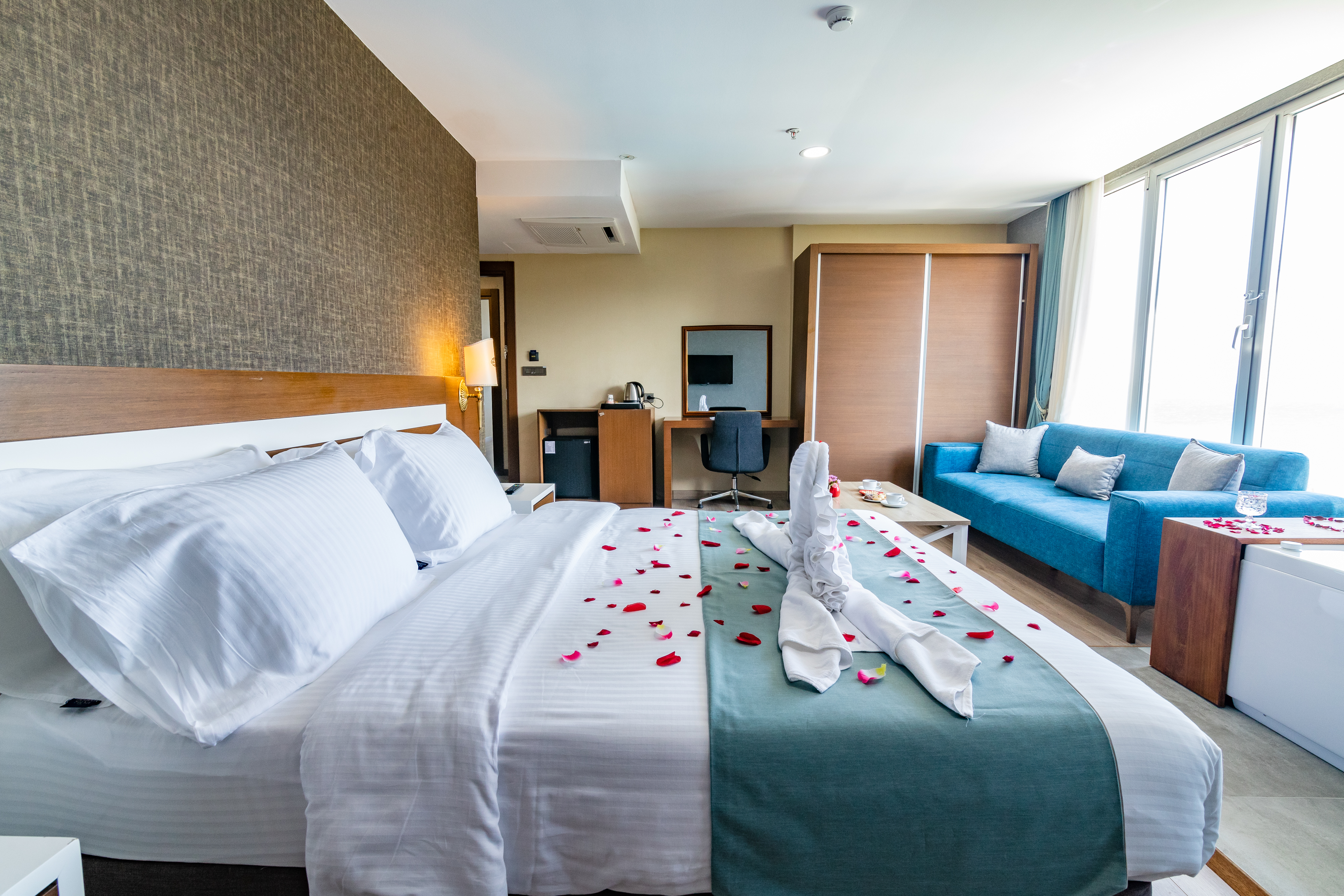 Family Room Side Sea View