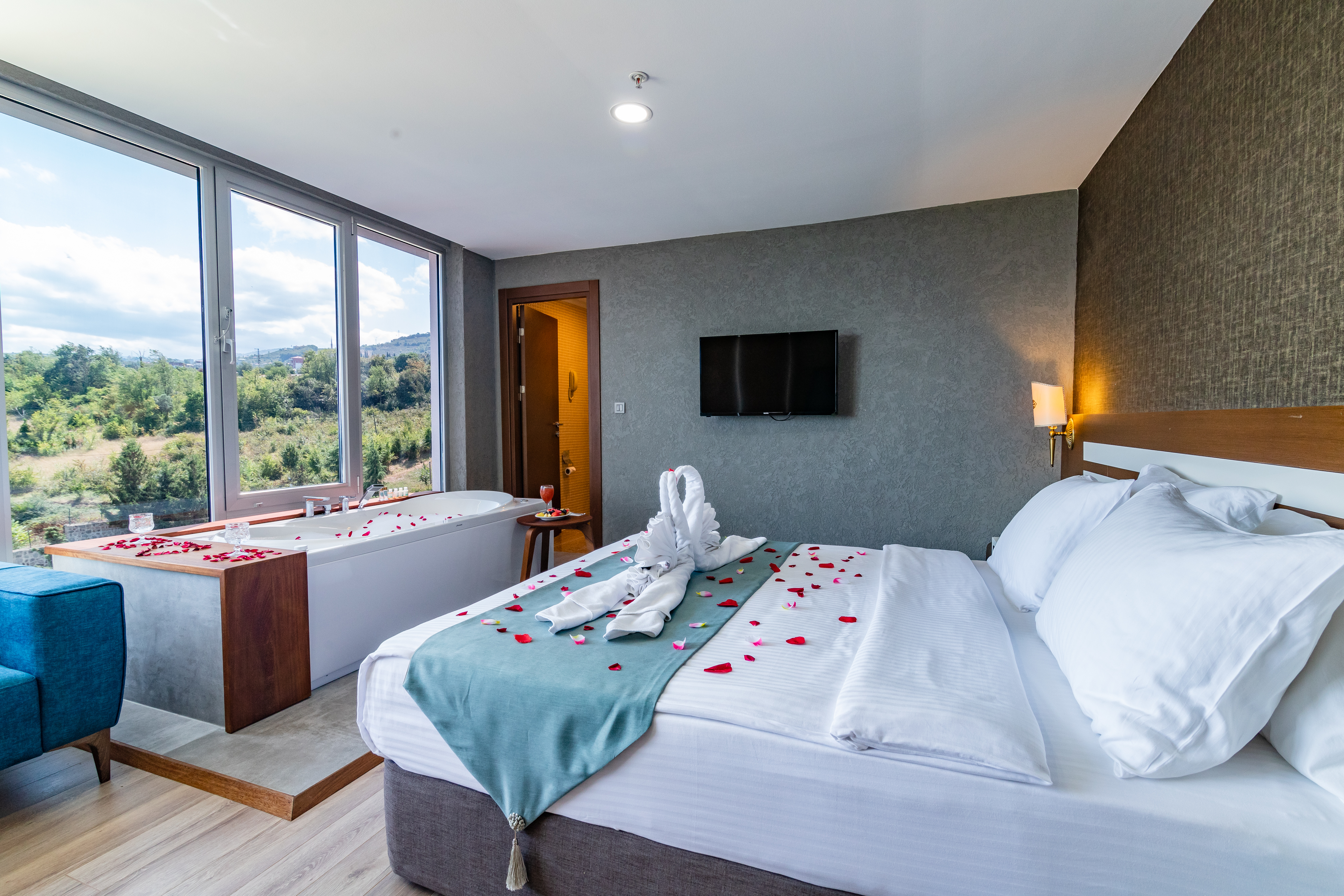 Family Room Side Sea View