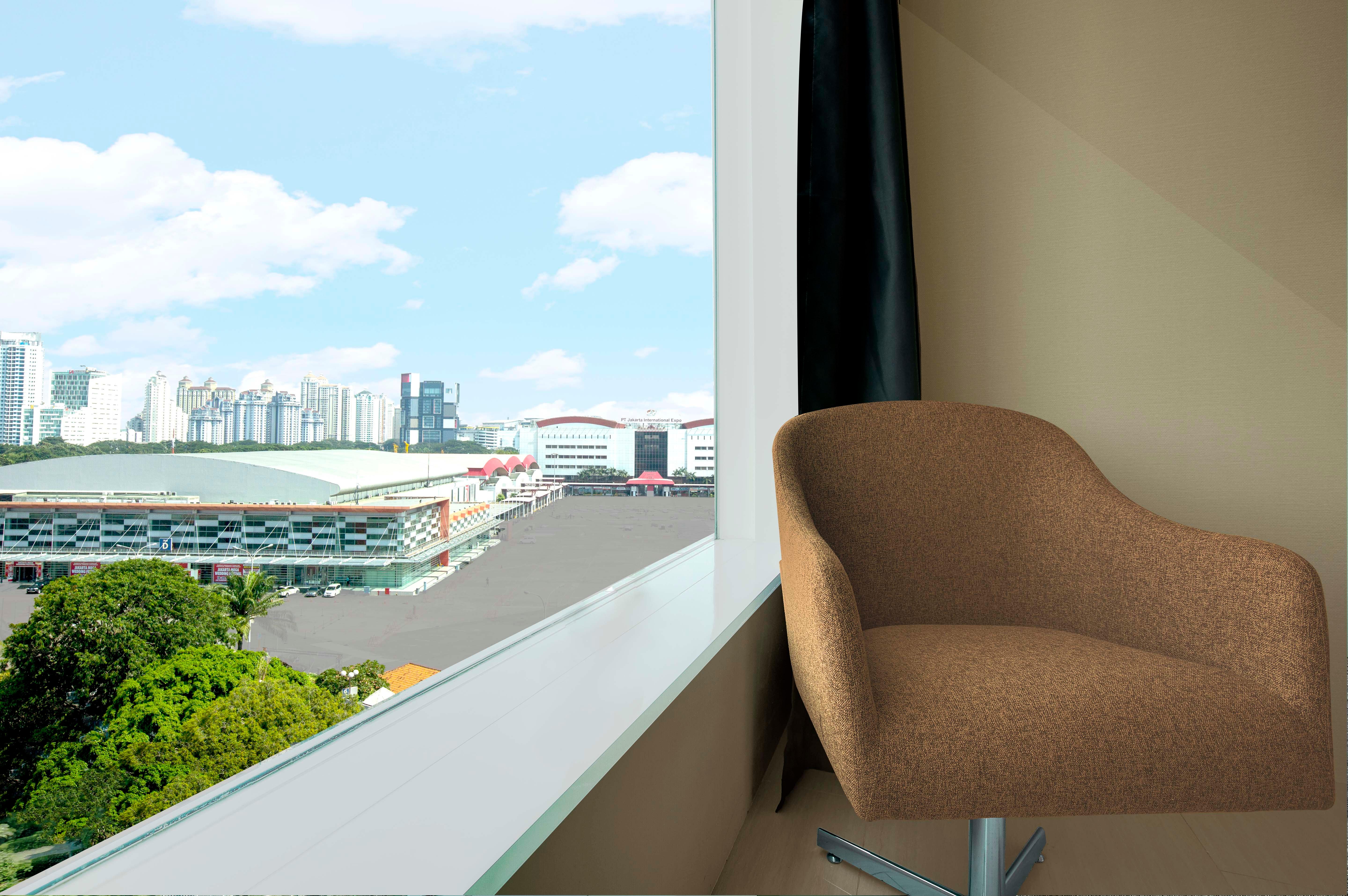 Double Queen Size Bed