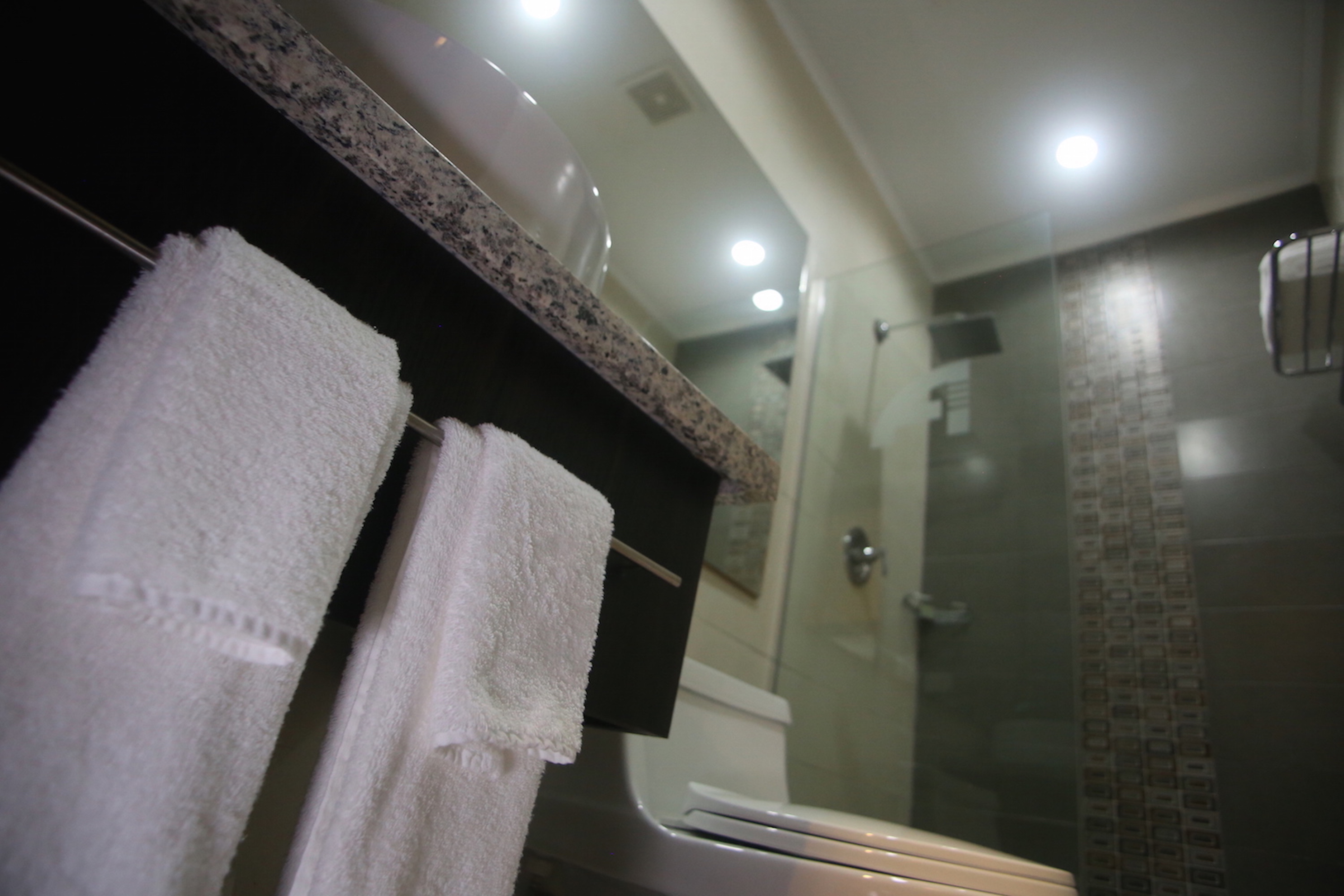 Double Queen Size Bed