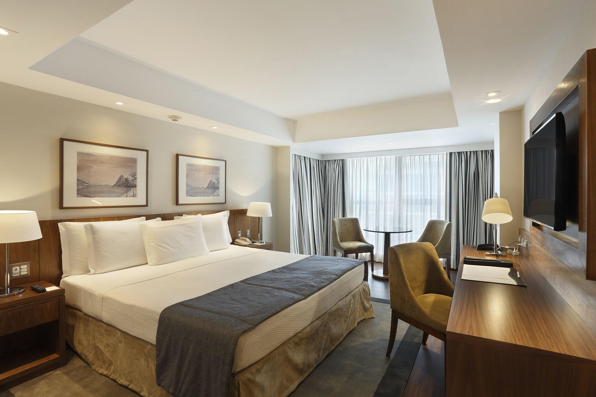 Junior Suite King Size Bed