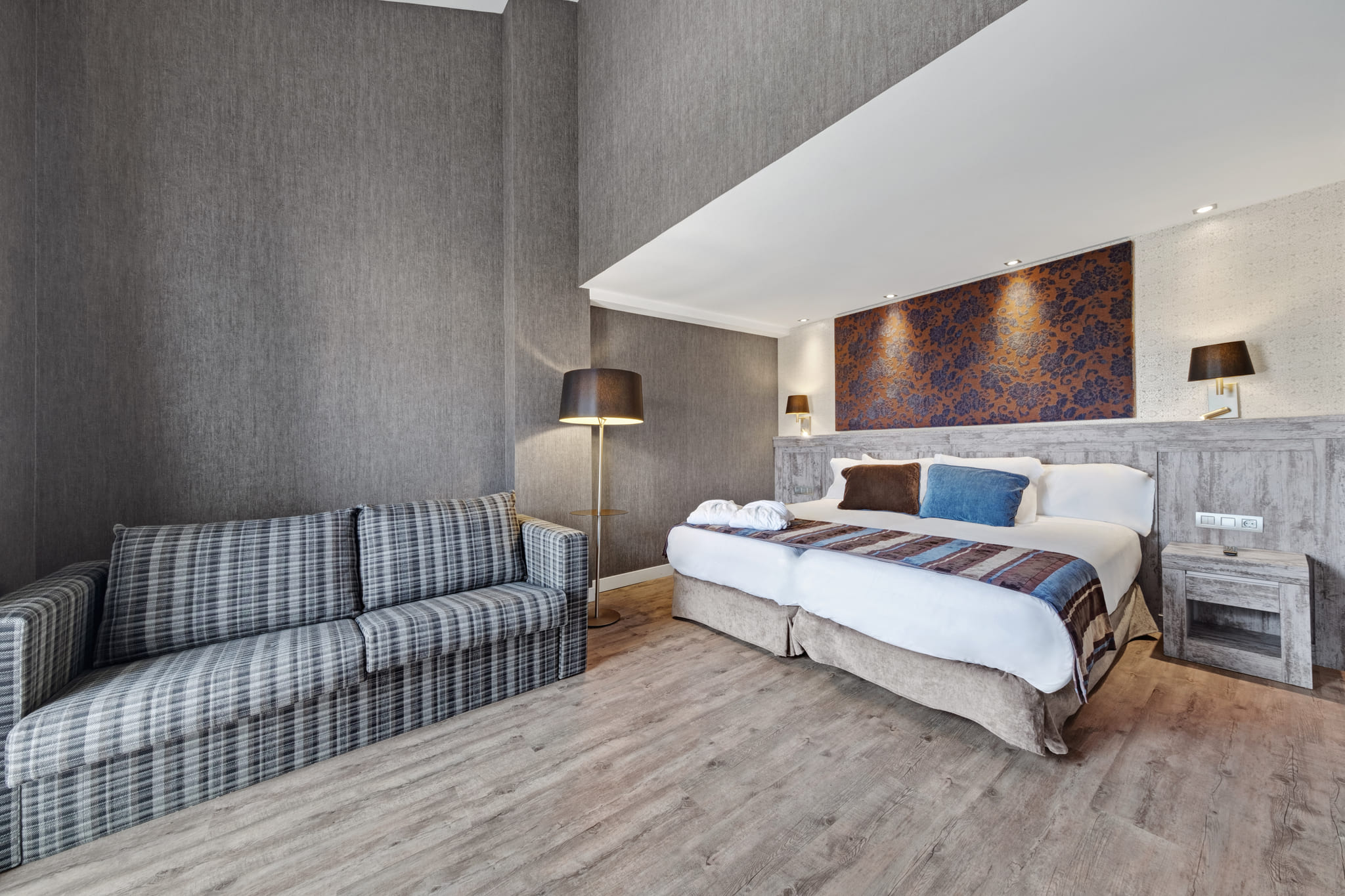 Double Single Deluxe