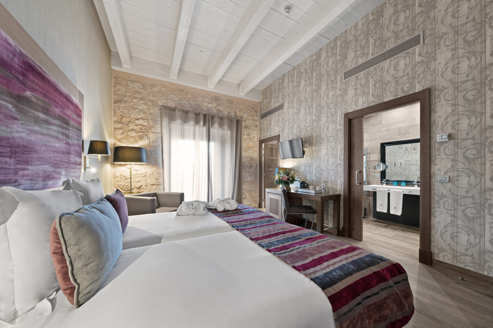 Double or Twin Superior