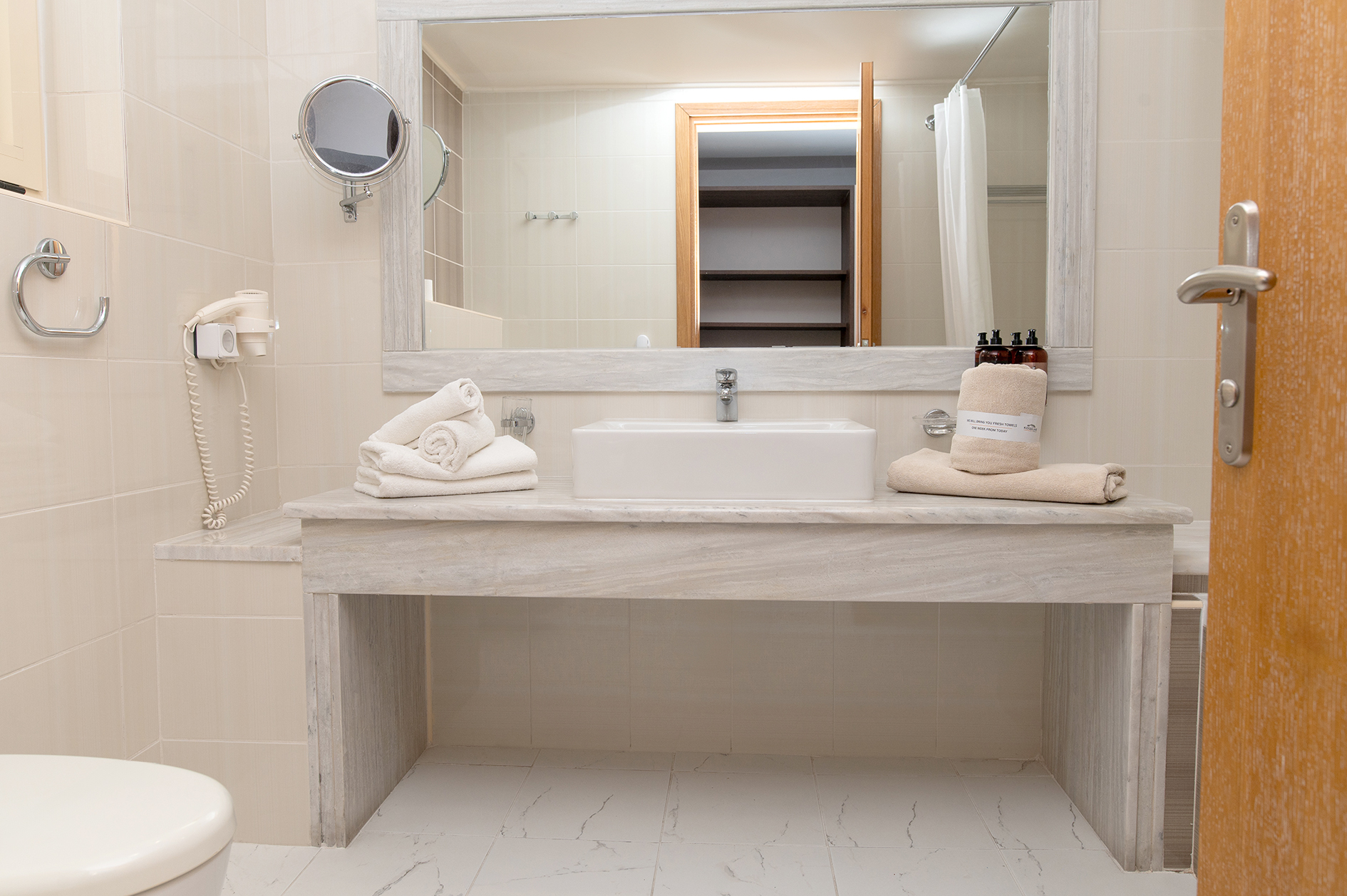 Double or Twin Deluxe