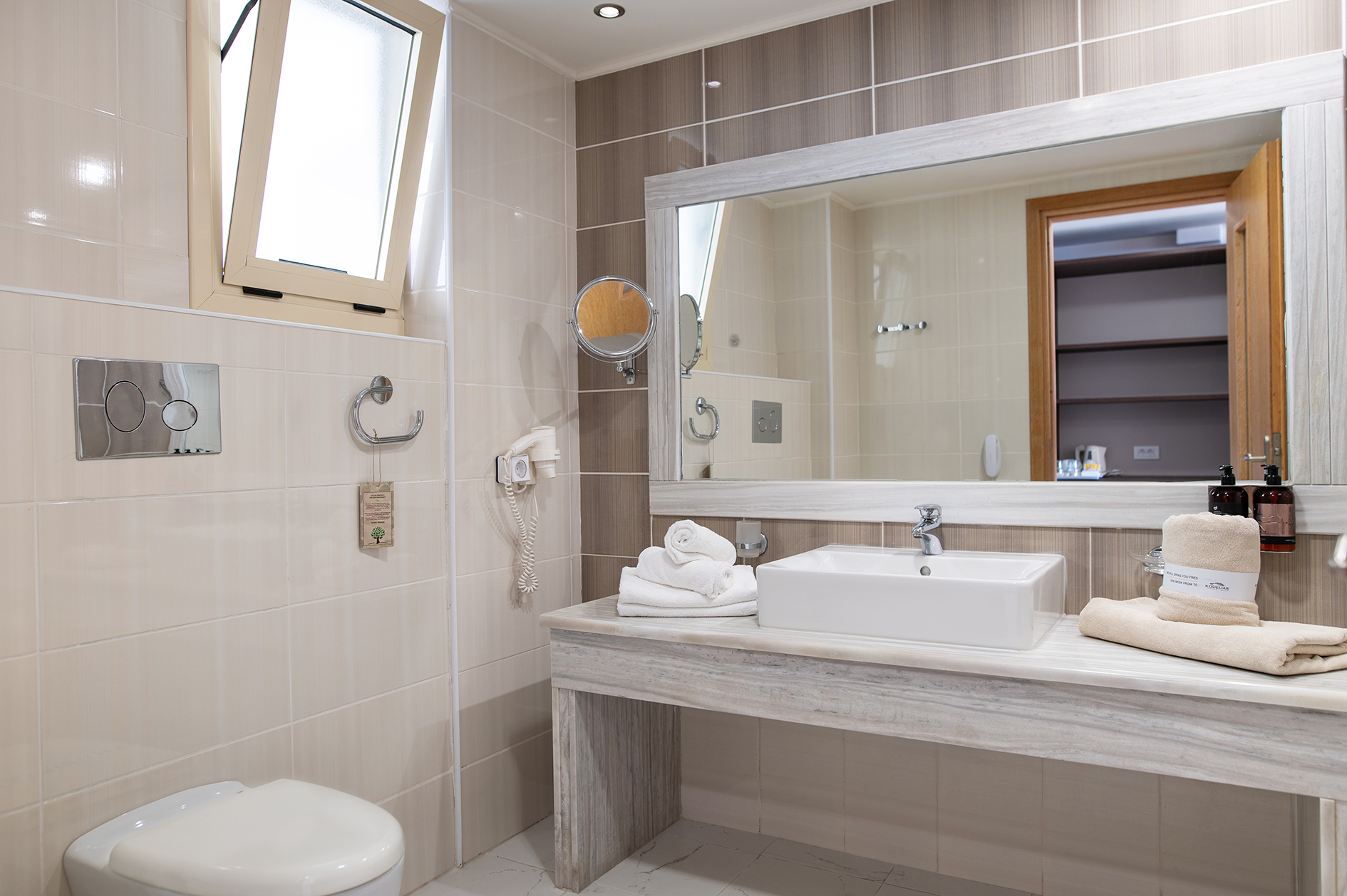 Double or Twin Standard