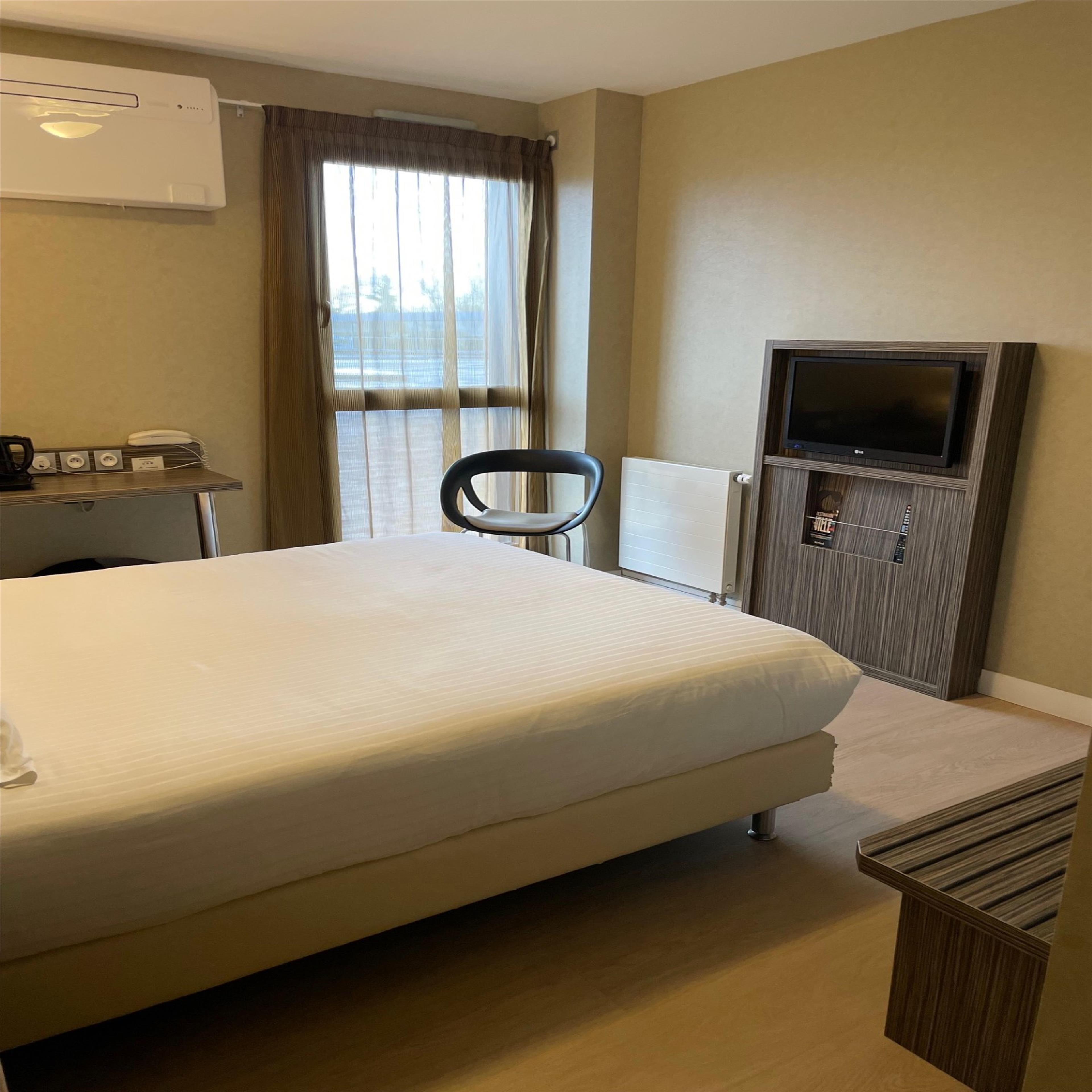 Double Superior with Double Bed