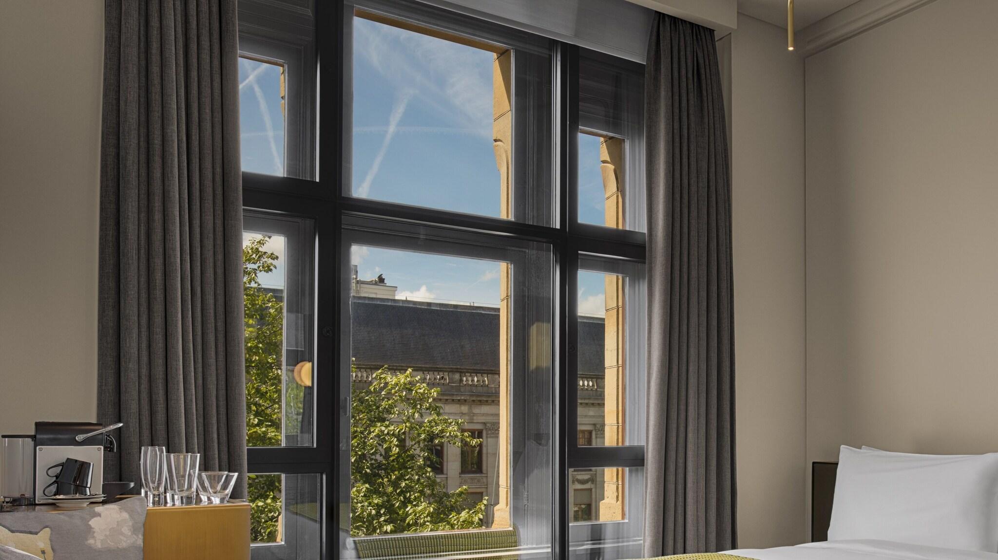 Double Superior with Views