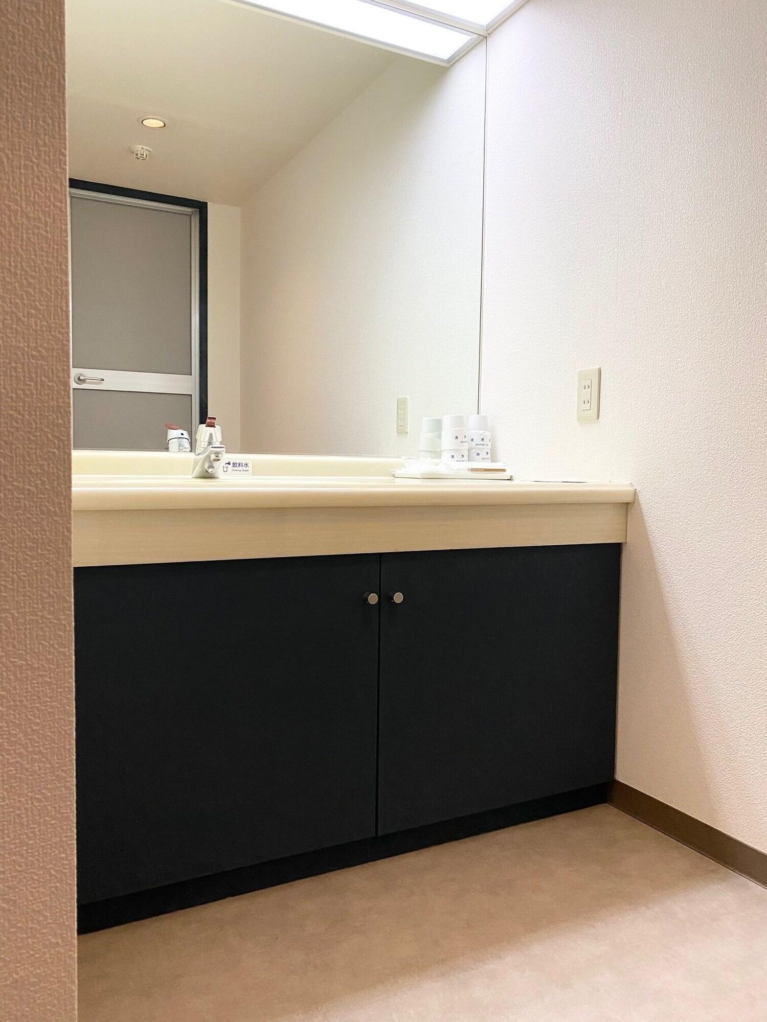 Double King Bed Non Smoking