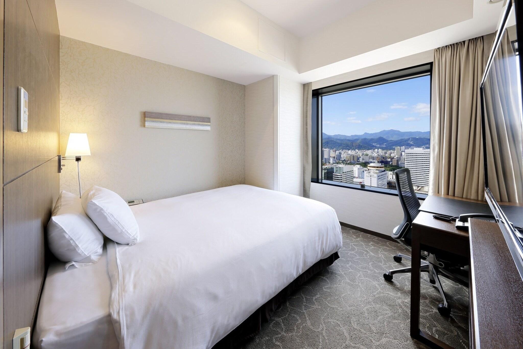 Single Economy Non Smoking