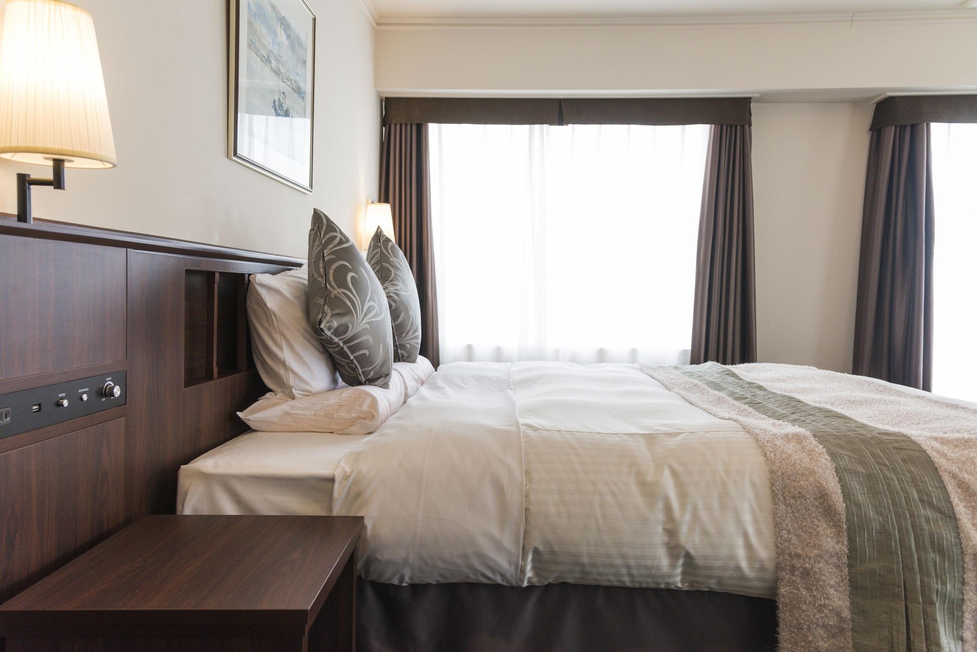 Double Deluxe King Bed