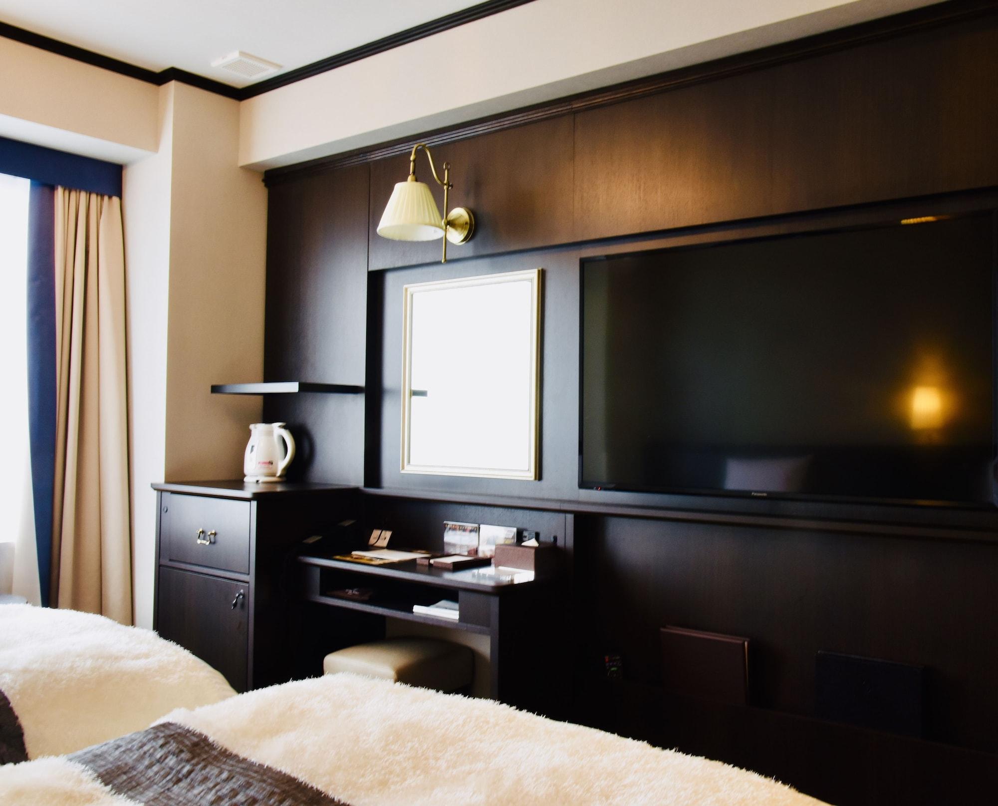 Twin Superior with Views