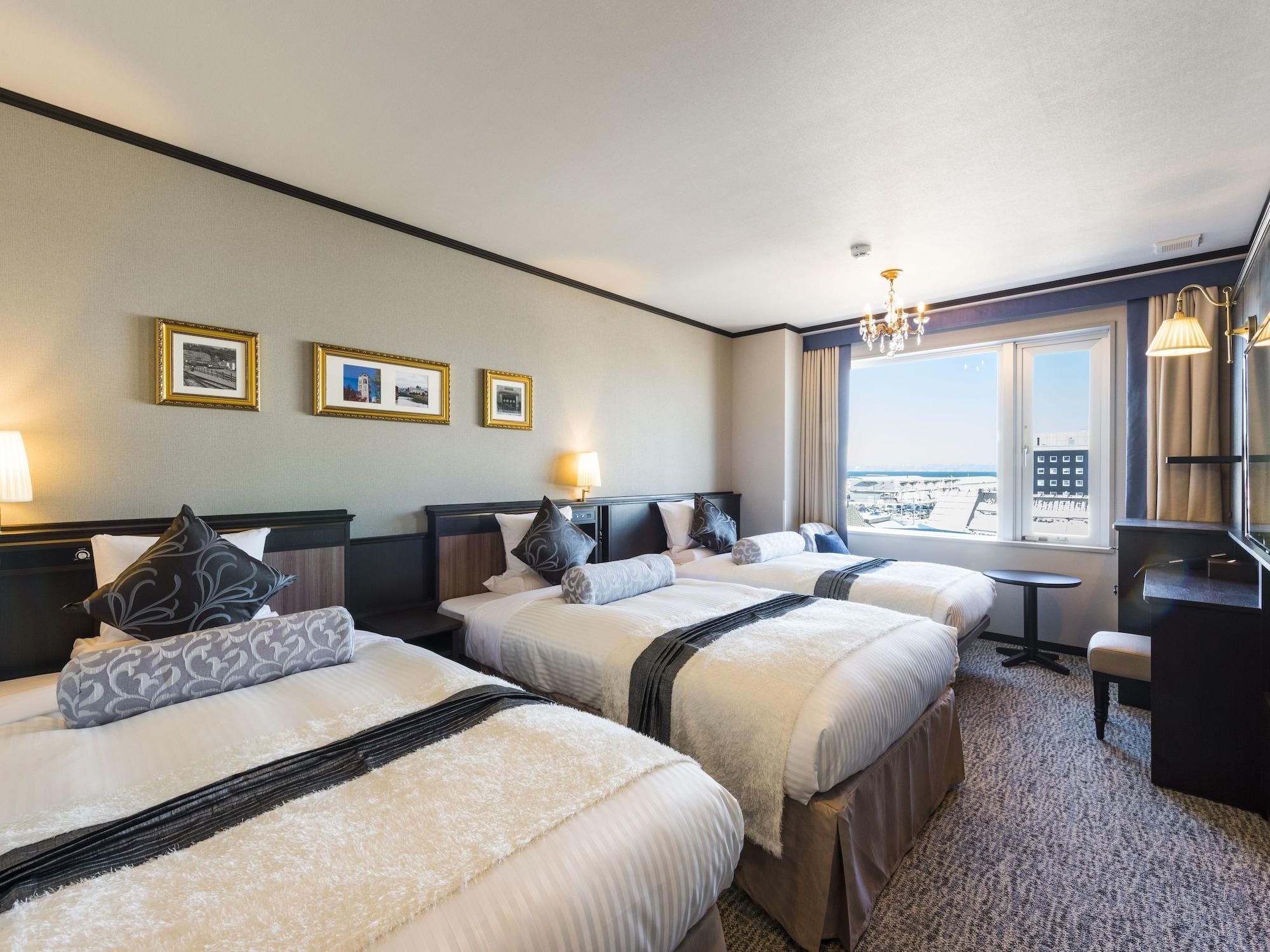 Twin Superior with Views