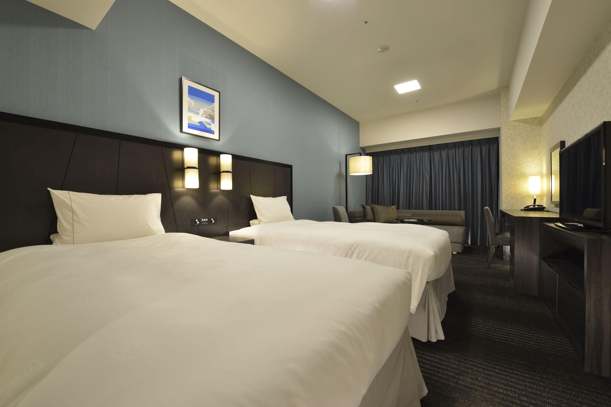 Double Deluxe Two Beds