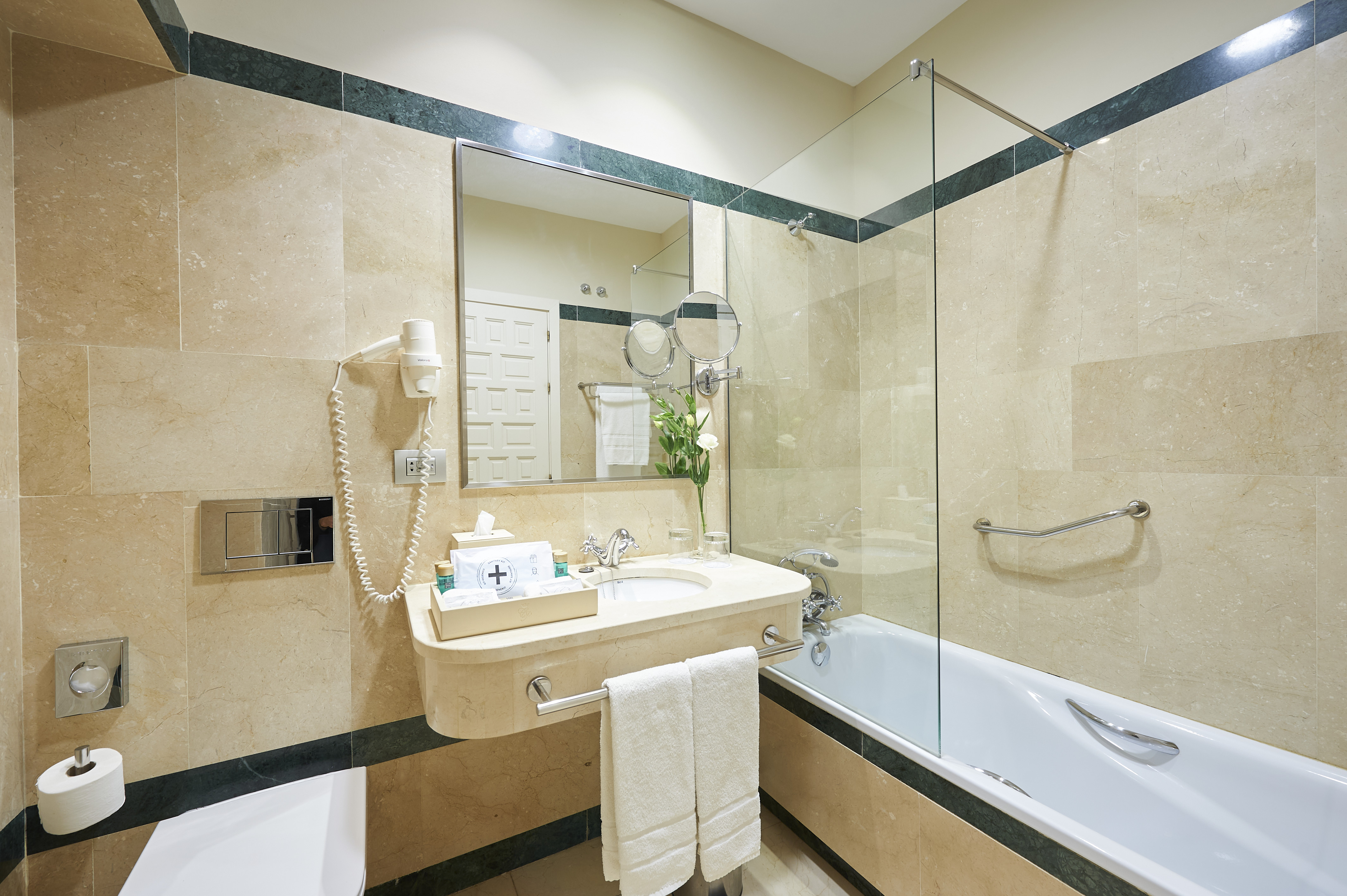 Double or Twin Standard