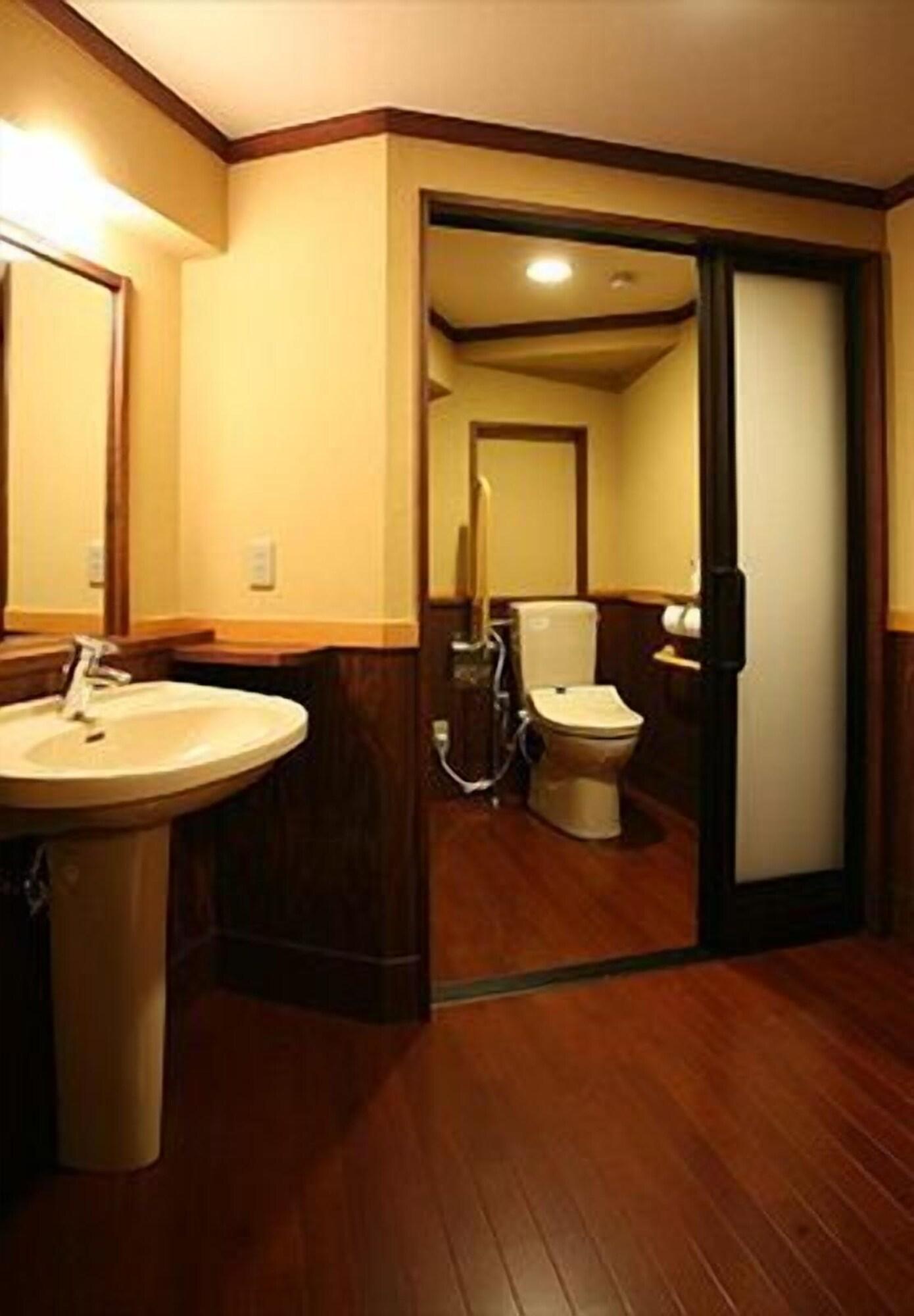 Room with Views Non Smoking