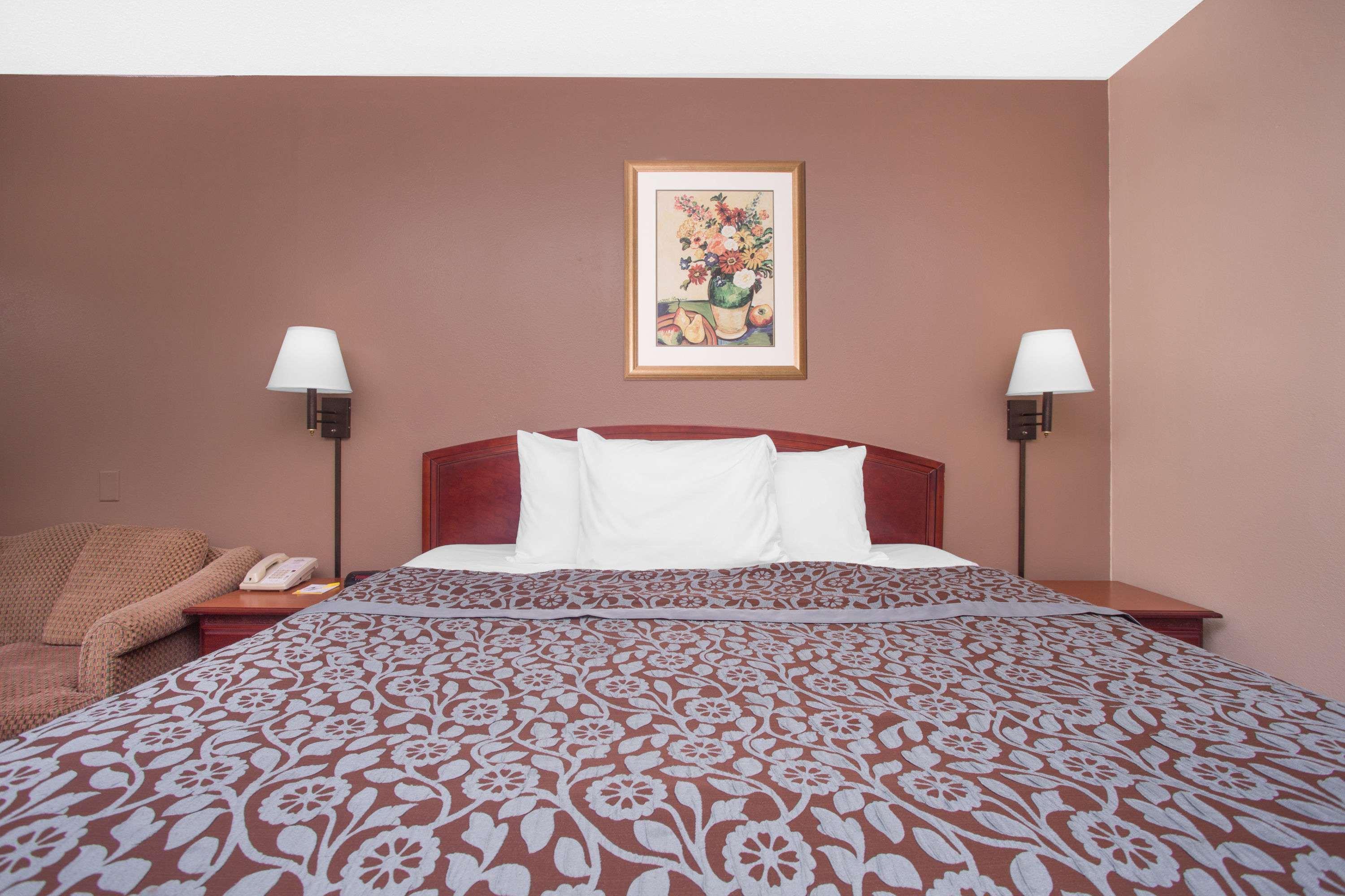 Double King Bed Non Smoking