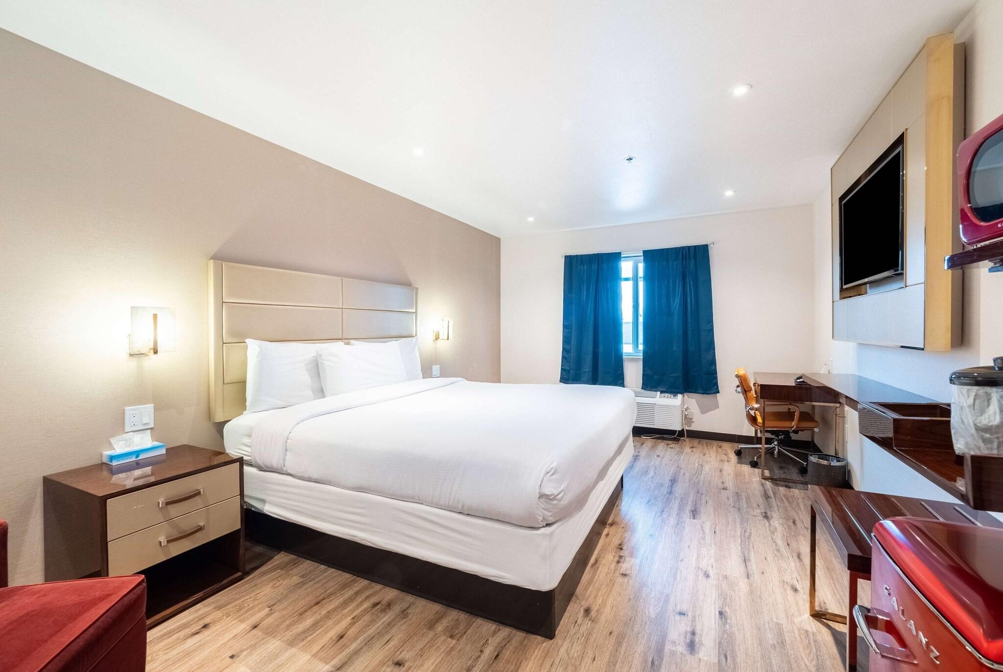 Double King Bed Non Smoking