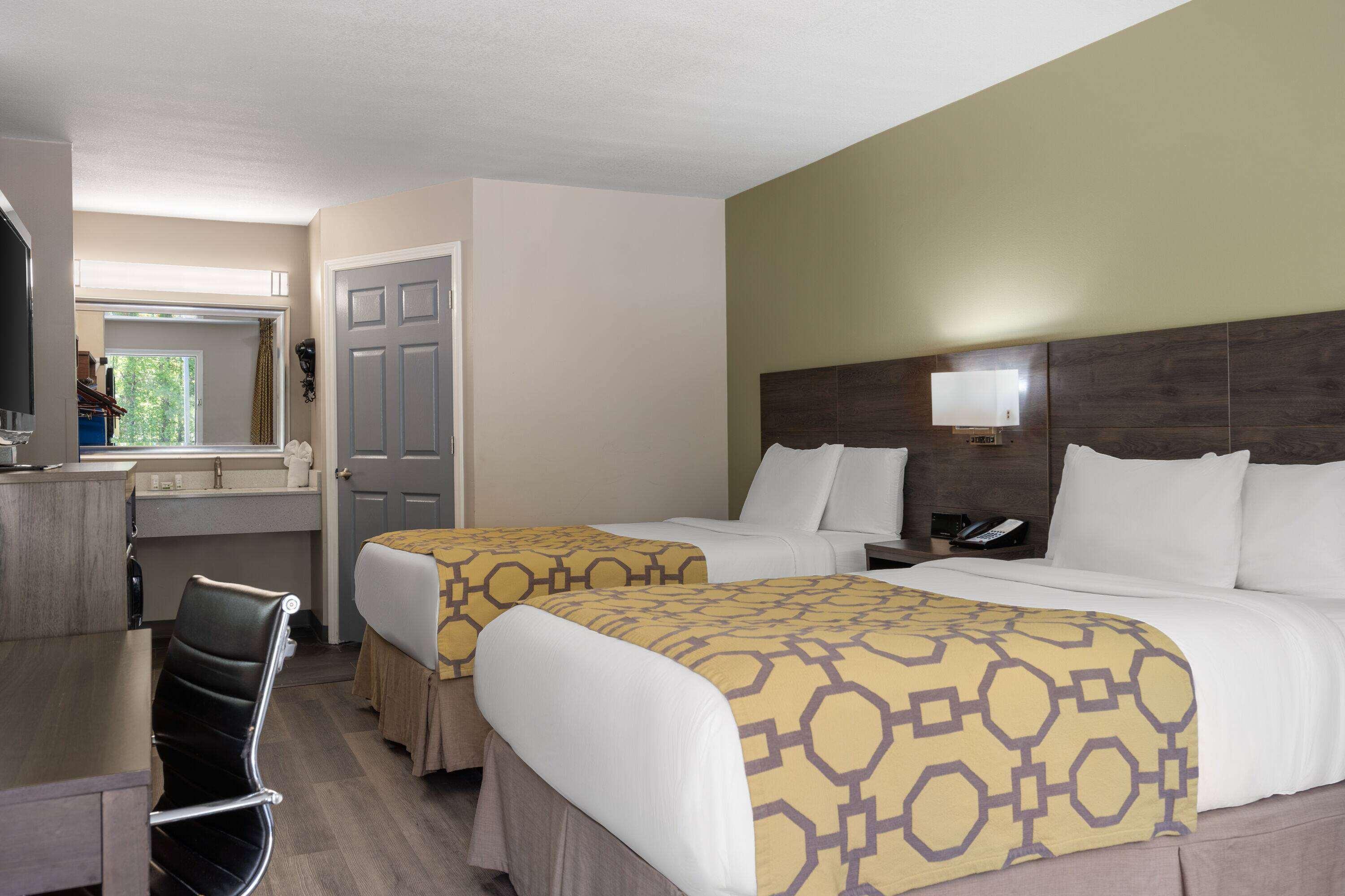 Quadruple Two Double Beds