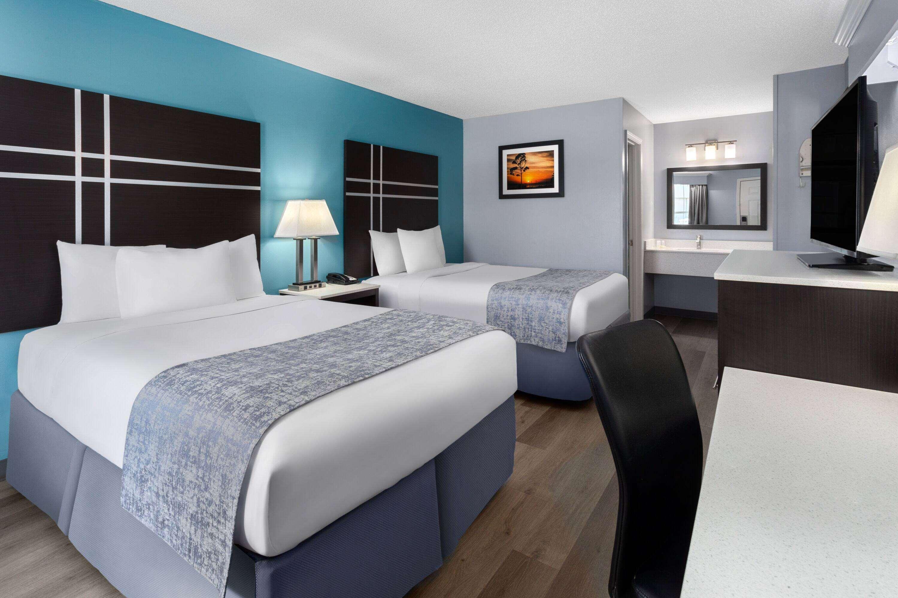 Room Two Double Beds