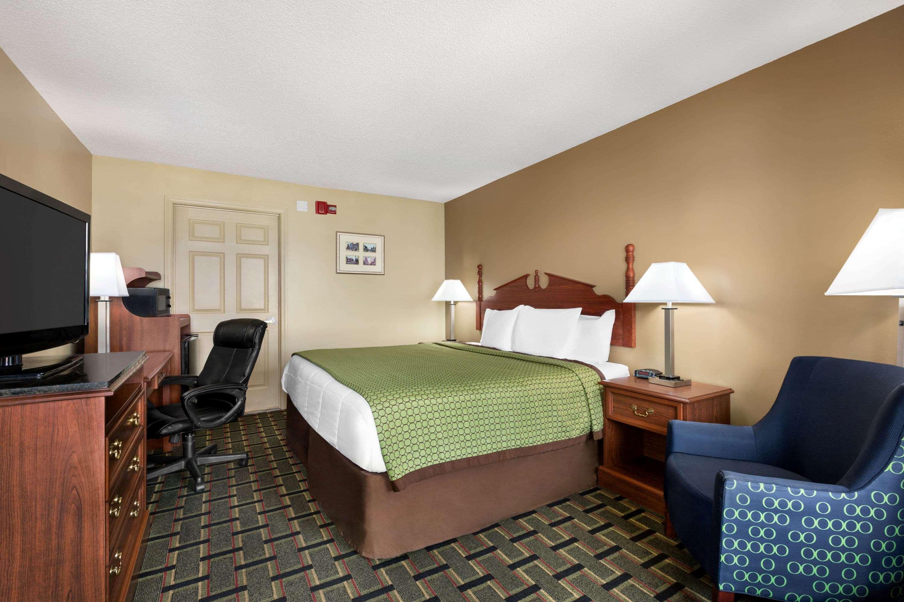 Double King Bed Non Smoking