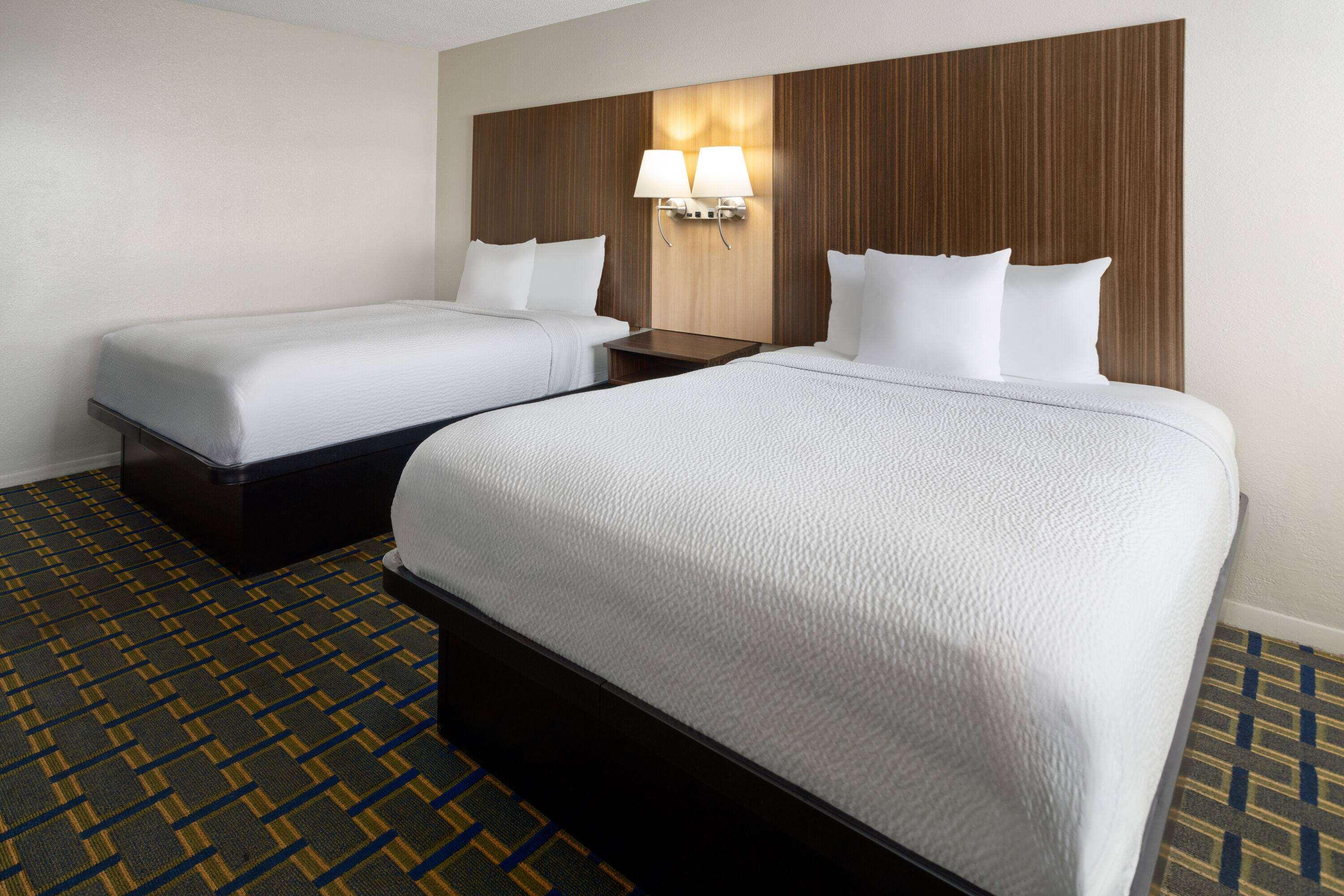 Quadruple Two Queen Beds