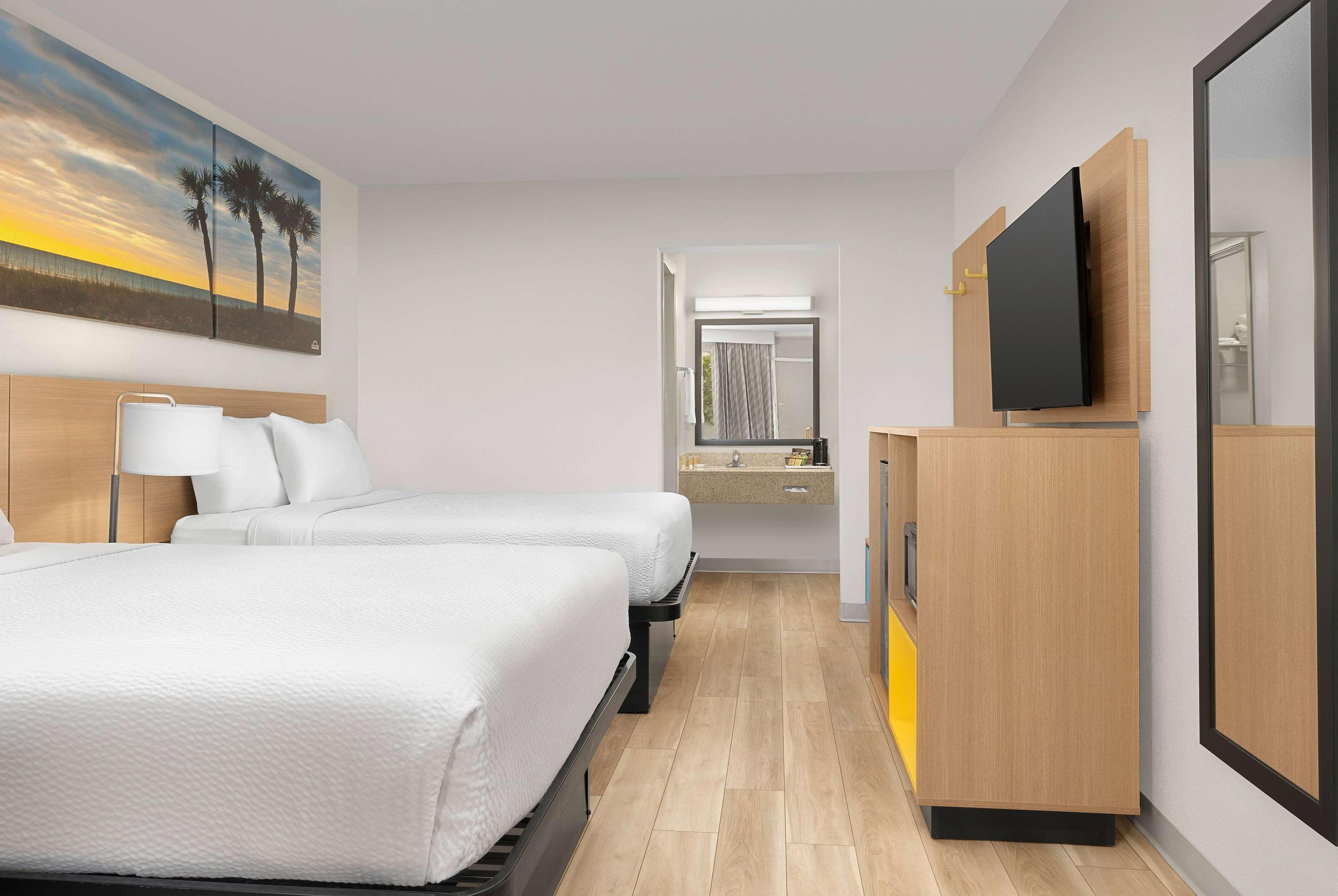 Room Two Double Beds