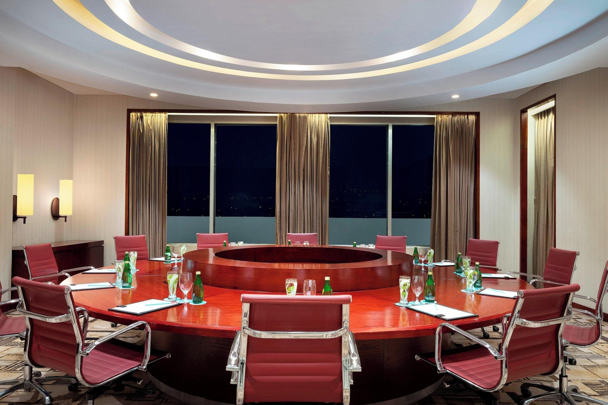 Suite Executive King Bed