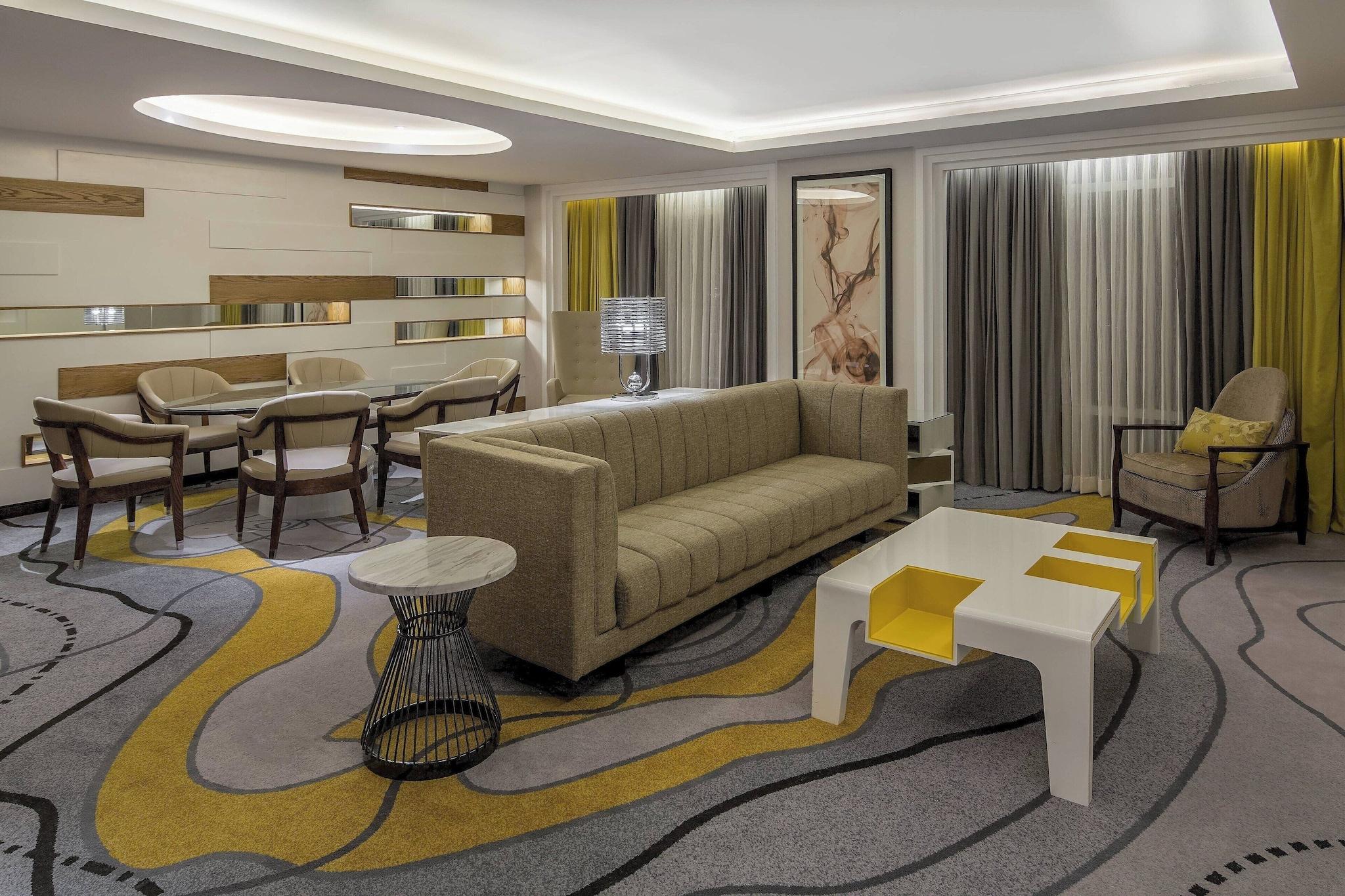 Suite Executive King Bed