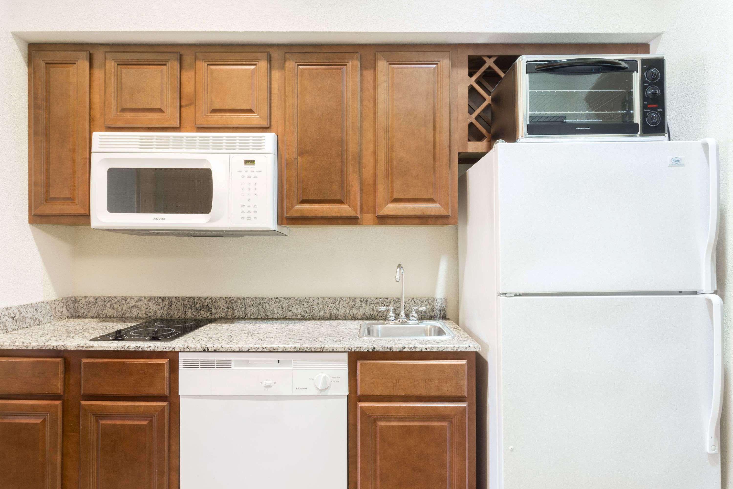 Suite Two Queen Beds