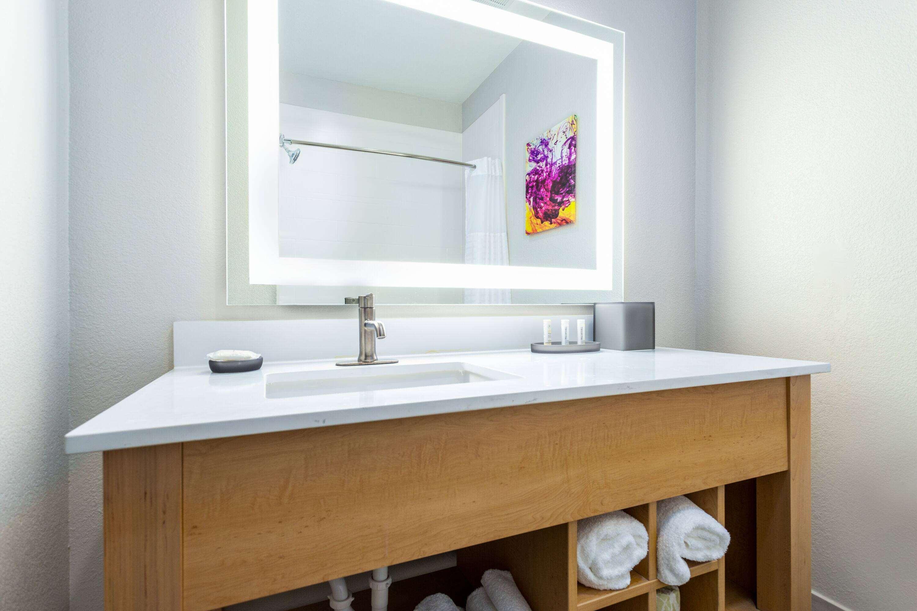 Suite Two Queen Beds